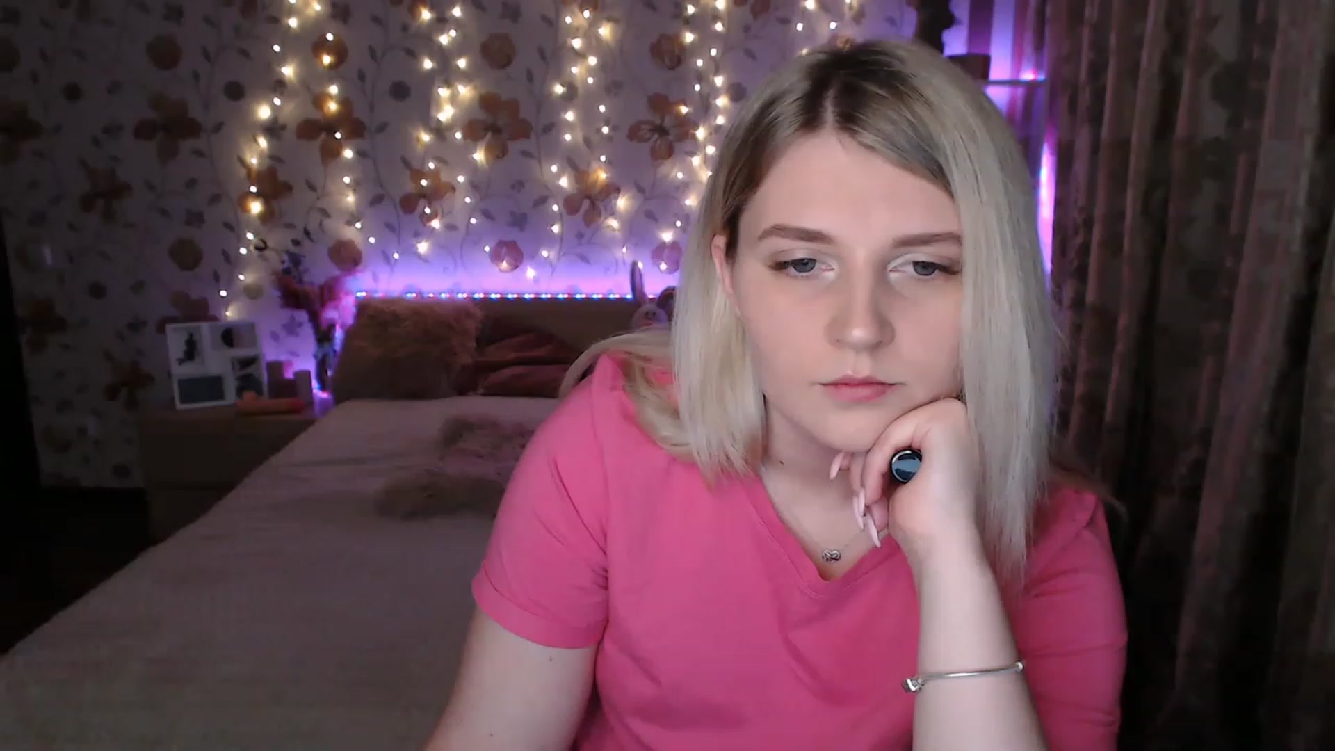Gallery image thumbnail from Nice_Ass007's myfreecams stream on, 06/17/2023, 20:50 image 4 of 20