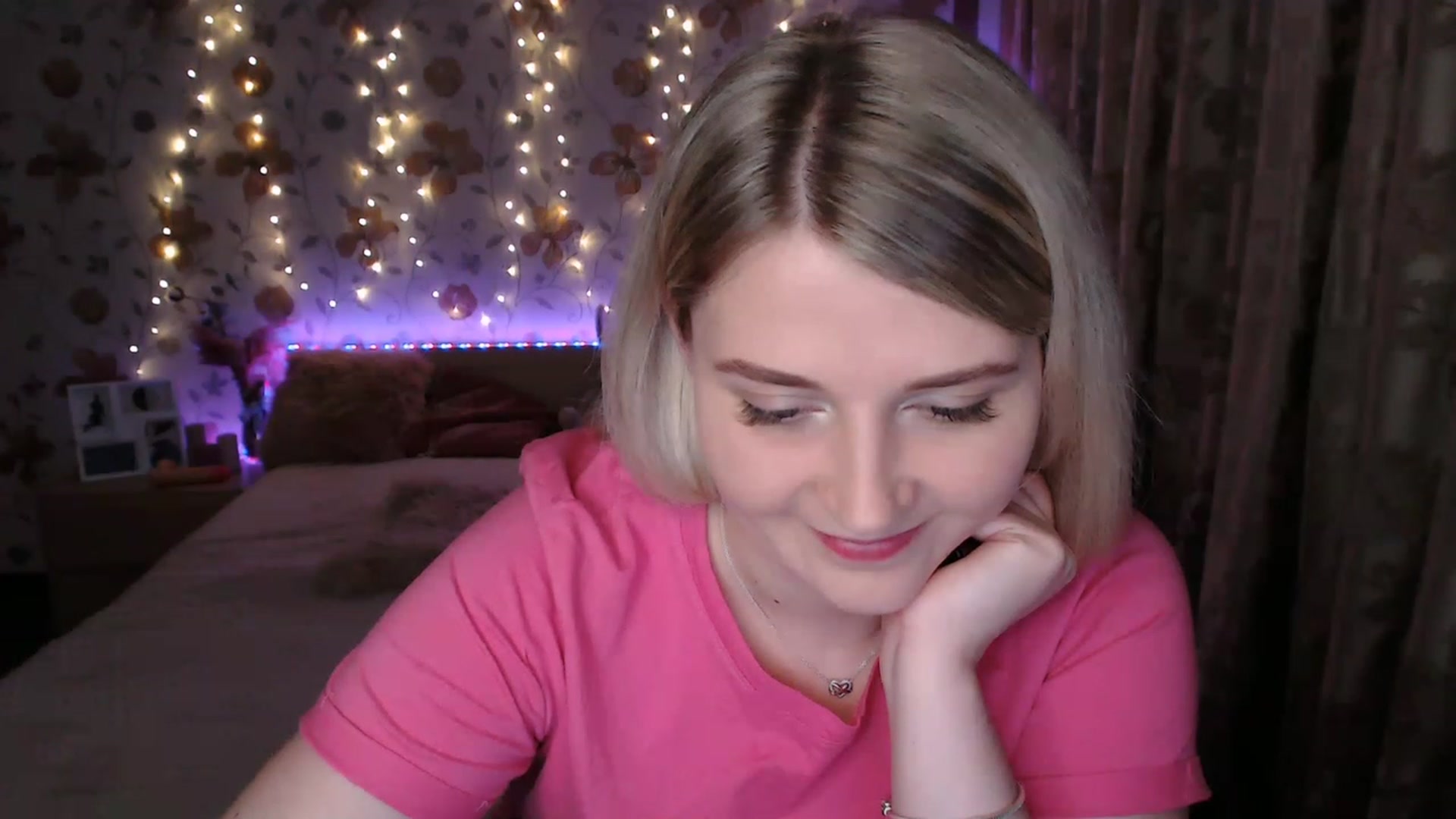 Gallery image thumbnail from Nice_Ass007's myfreecams stream on, 06/17/2023, 20:50 image 19 of 20