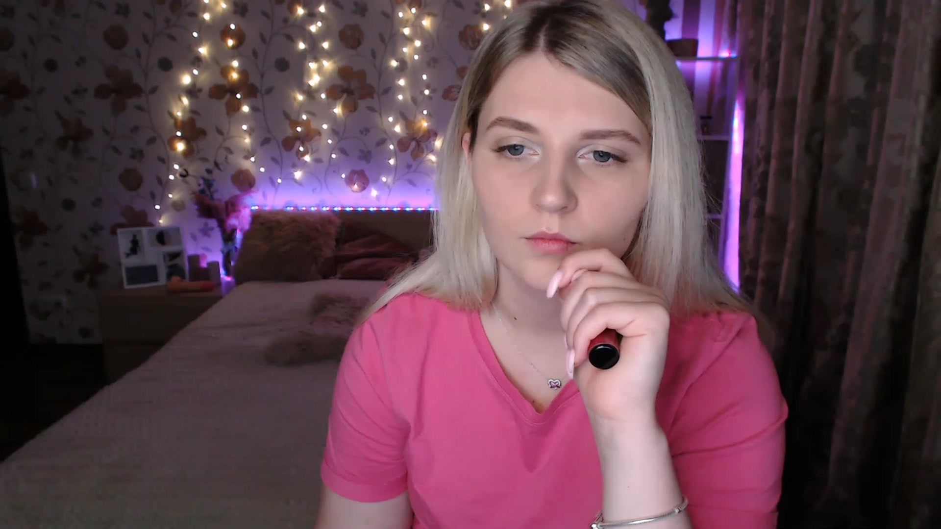 Gallery image thumbnail from Nice_Ass007's myfreecams stream on, 06/17/2023, 20:50 image 8 of 20