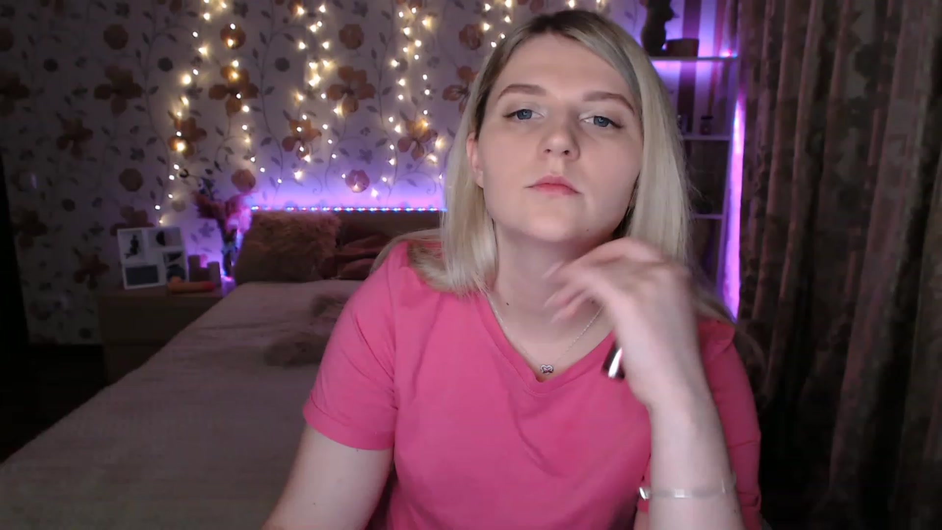 Gallery image thumbnail from Nice_Ass007's myfreecams stream on, 06/17/2023, 20:50 image 2 of 20