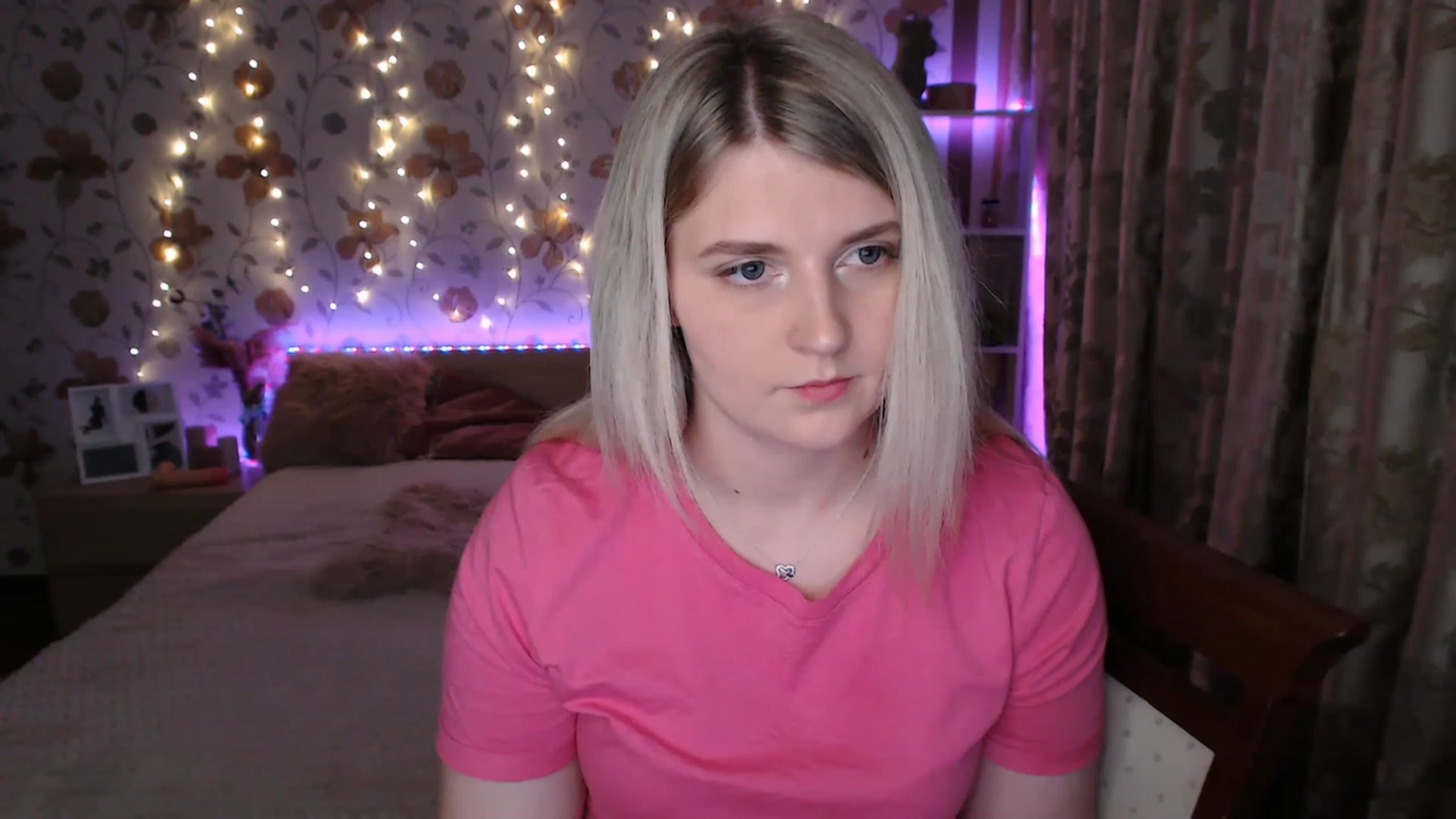Gallery image thumbnail from Nice_Ass007's myfreecams stream on, 06/17/2023, 21:22 image 10 of 20