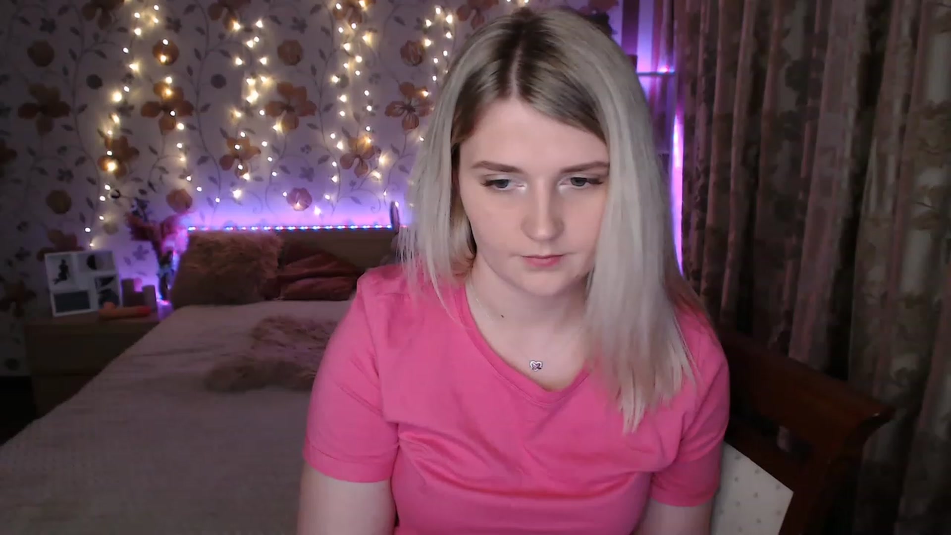 Gallery image thumbnail from Nice_Ass007's myfreecams stream on, 06/17/2023, 21:22 image 17 of 20