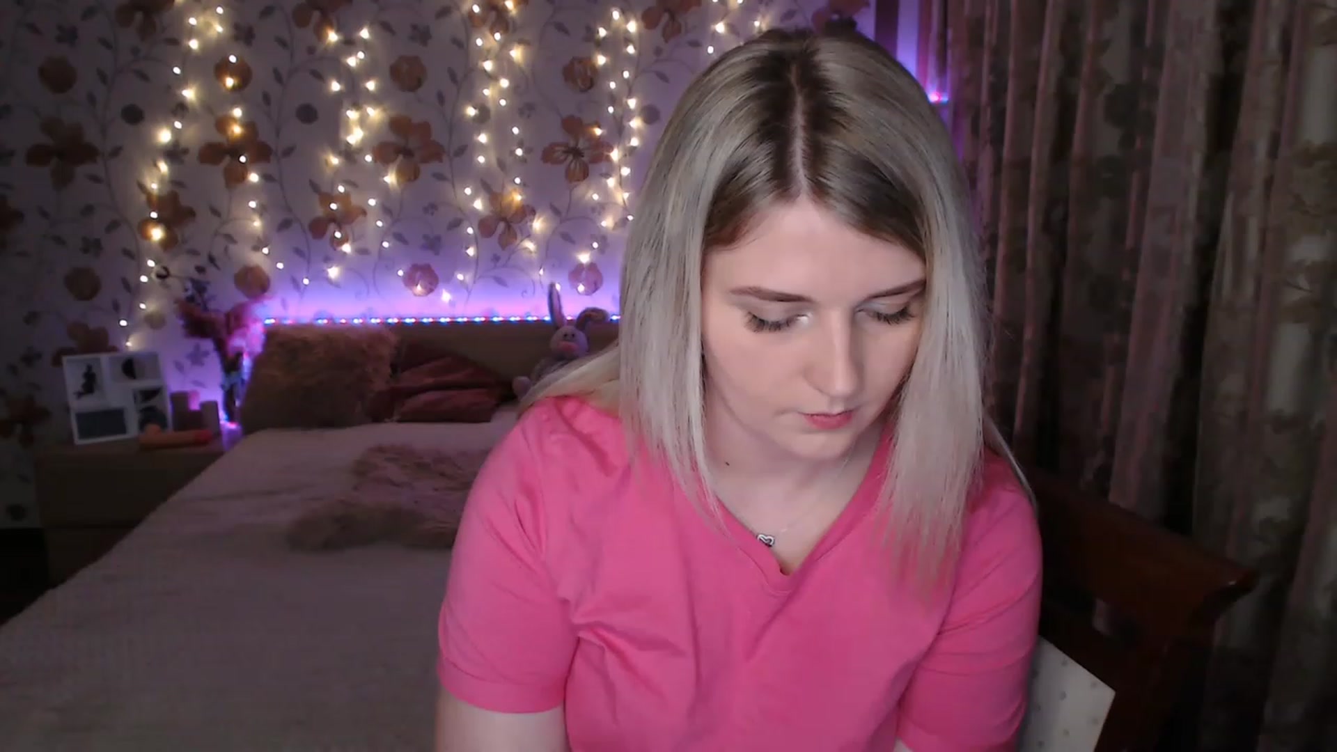 Gallery image thumbnail from Nice_Ass007's myfreecams stream on, 06/17/2023, 21:22 image 12 of 20