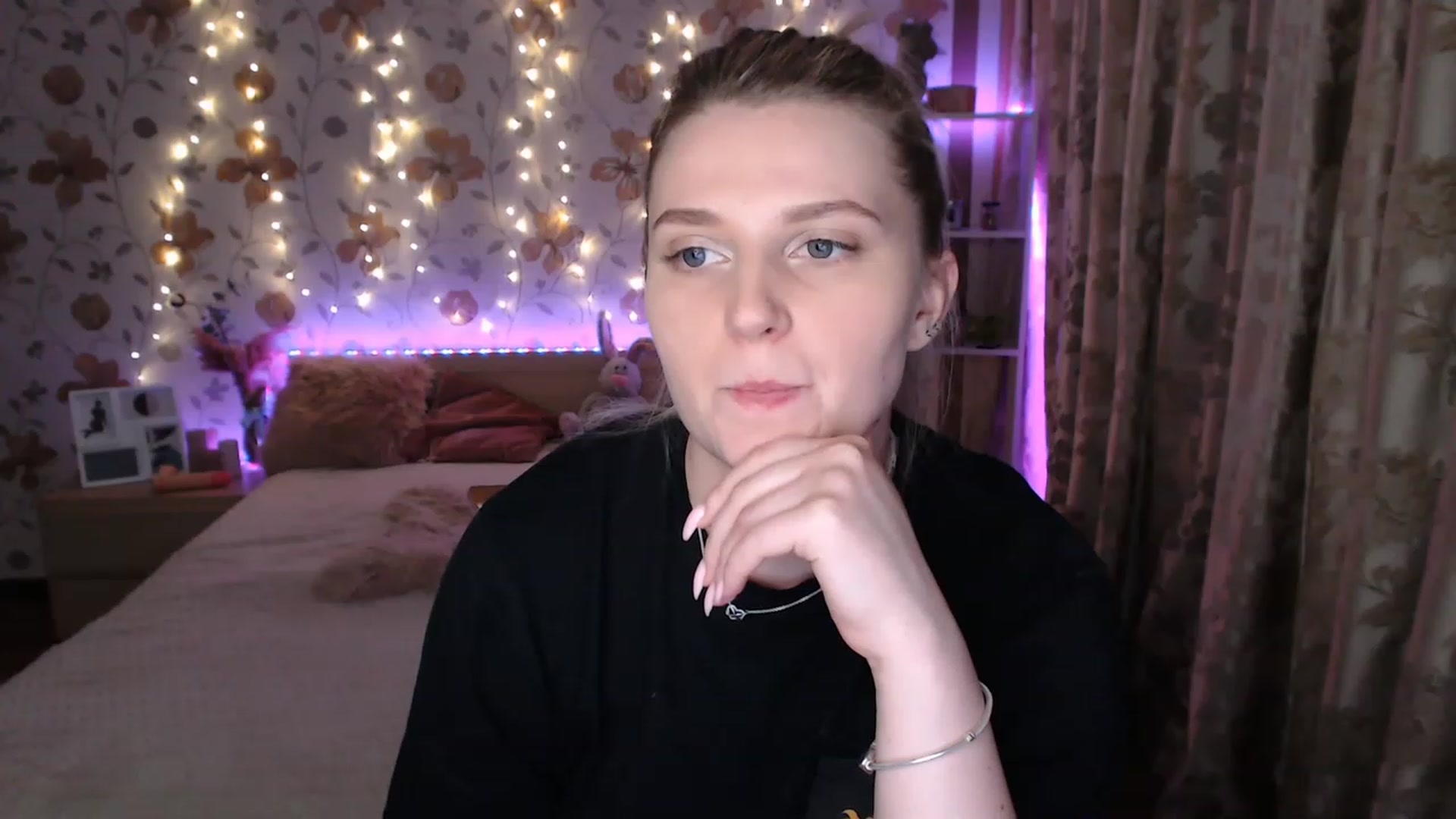 Gallery image thumbnail from Nice_Ass007's myfreecams stream on, 06/17/2023, 23:48 image 20 of 20