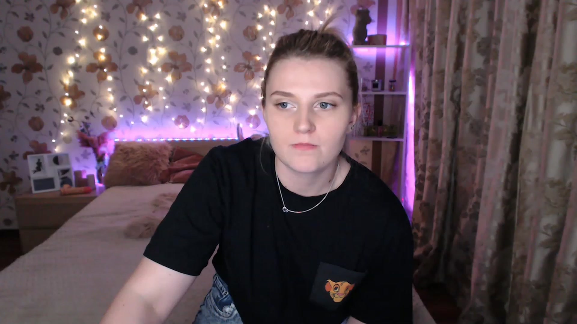 Gallery image thumbnail from Nice_Ass007's myfreecams stream on, 06/17/2023, 23:48 image 19 of 20