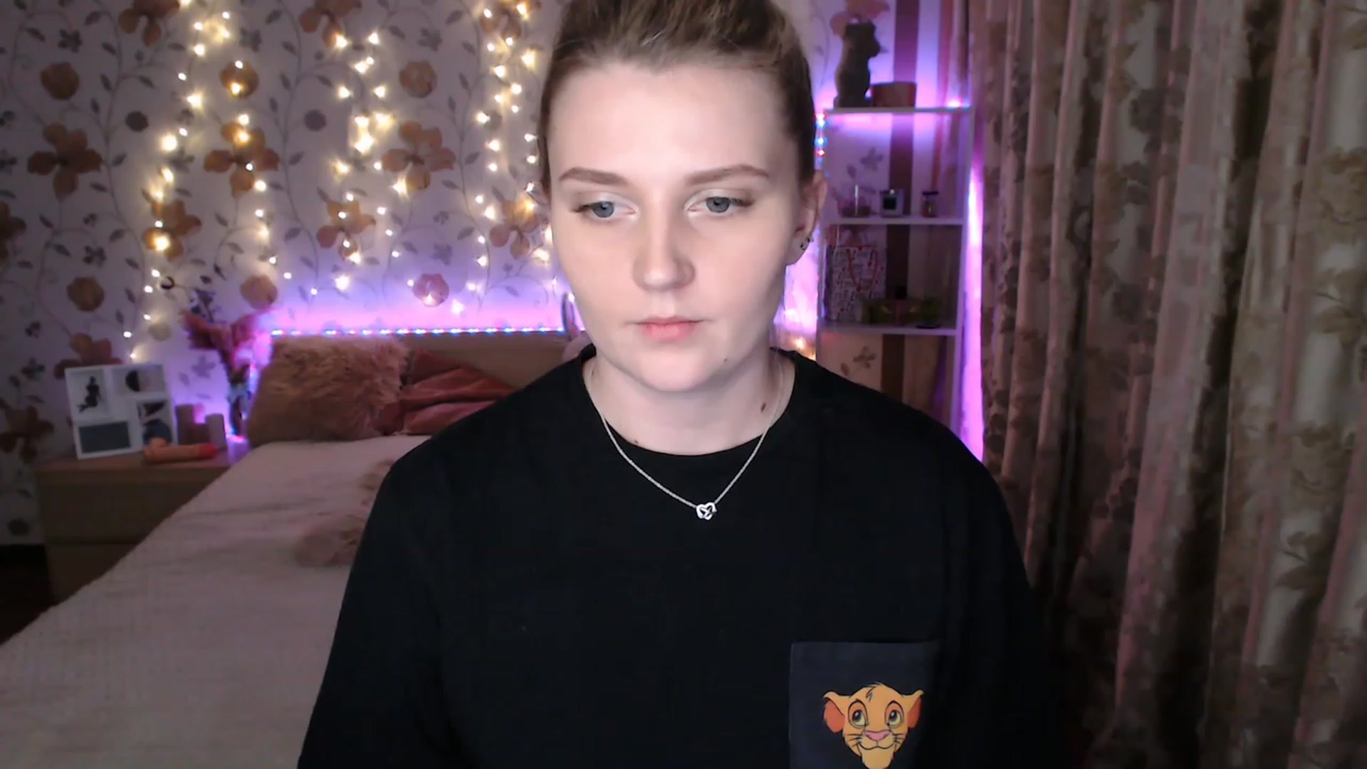 Gallery image thumbnail from Nice_Ass007's myfreecams stream on, 06/18/2023, 01:13 image 13 of 20