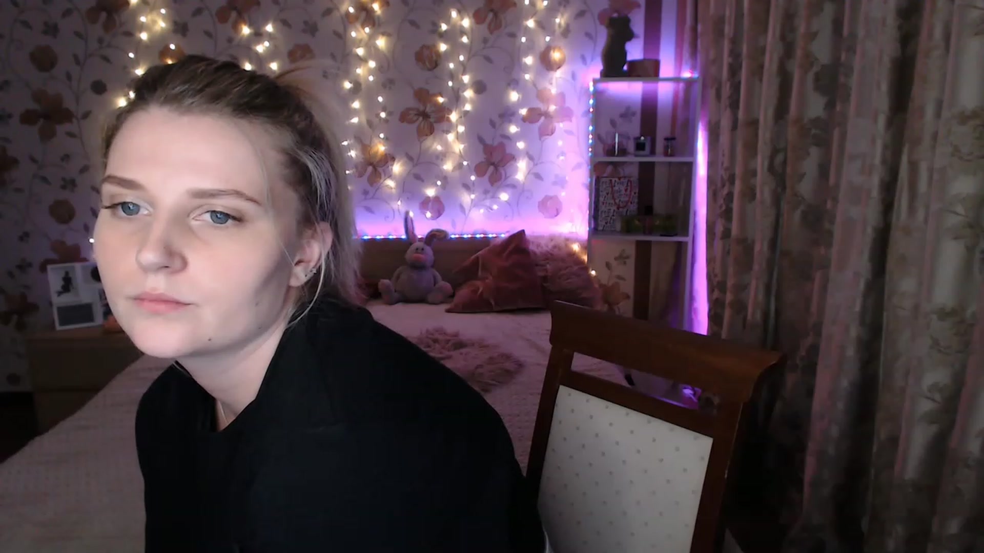 Gallery image thumbnail from Nice_Ass007's myfreecams stream on, 06/18/2023, 01:56 image 19 of 20