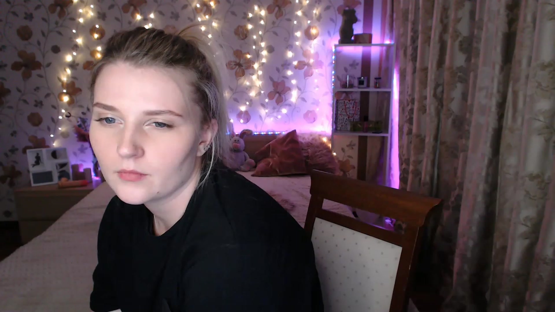 Gallery image thumbnail from Nice_Ass007's myfreecams stream on, 06/18/2023, 01:56 image 20 of 20