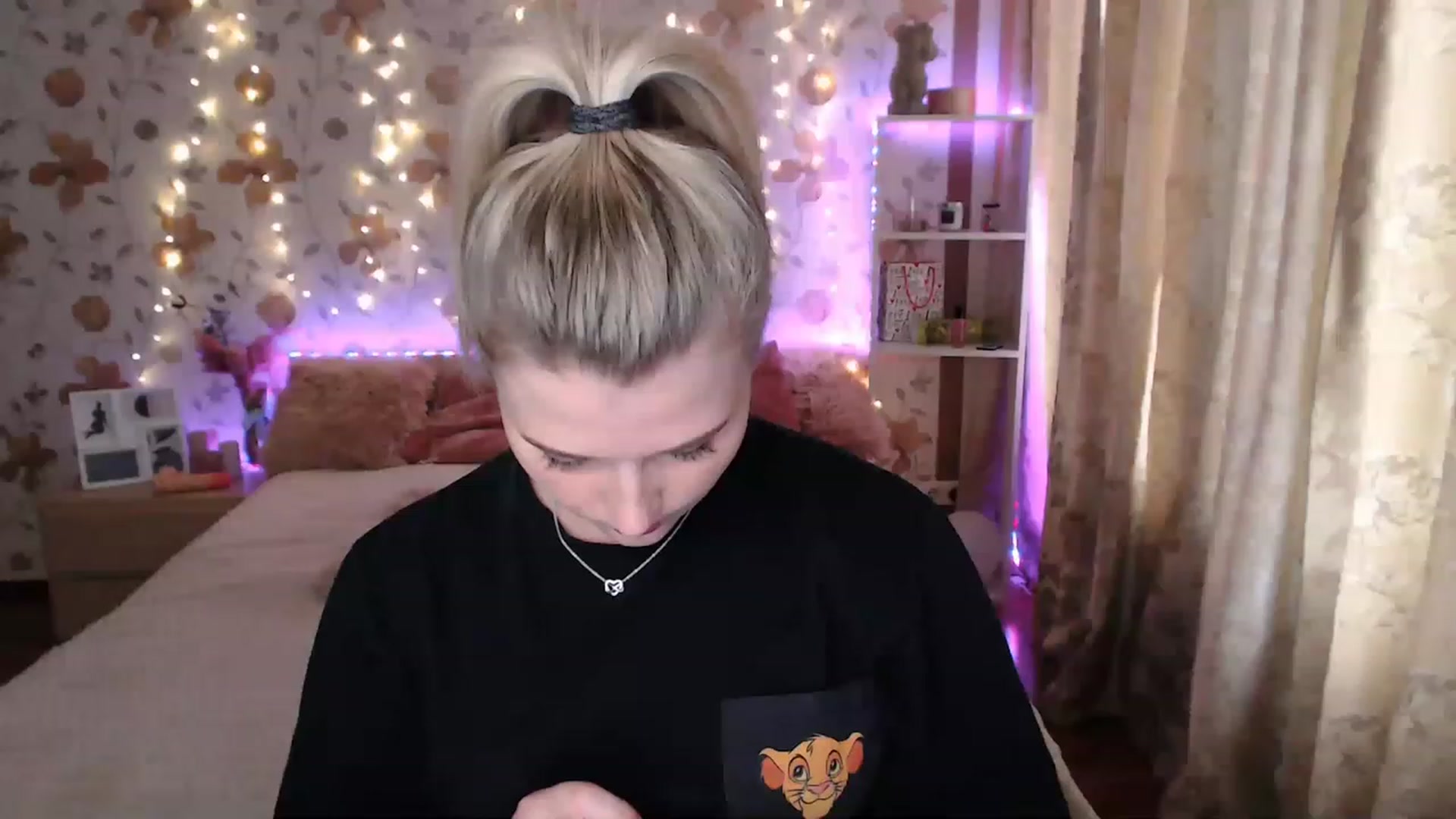 Gallery image thumbnail from Nice_Ass007's myfreecams stream on, 06/18/2023, 03:56 image 20 of 20