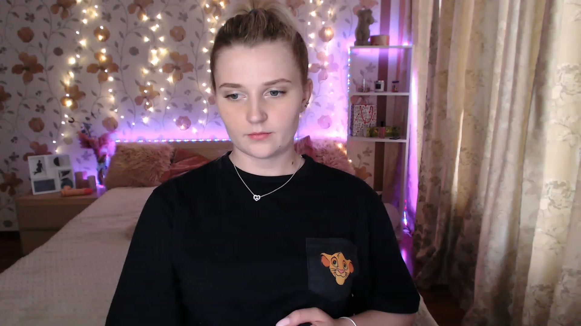 Gallery image thumbnail from Nice_Ass007's myfreecams stream on, 06/18/2023, 03:56 image 9 of 20
