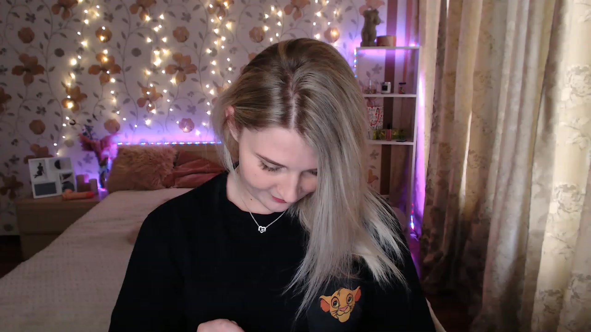 Gallery image thumbnail from Nice_Ass007's myfreecams stream on, 06/18/2023, 04:20 image 3 of 20