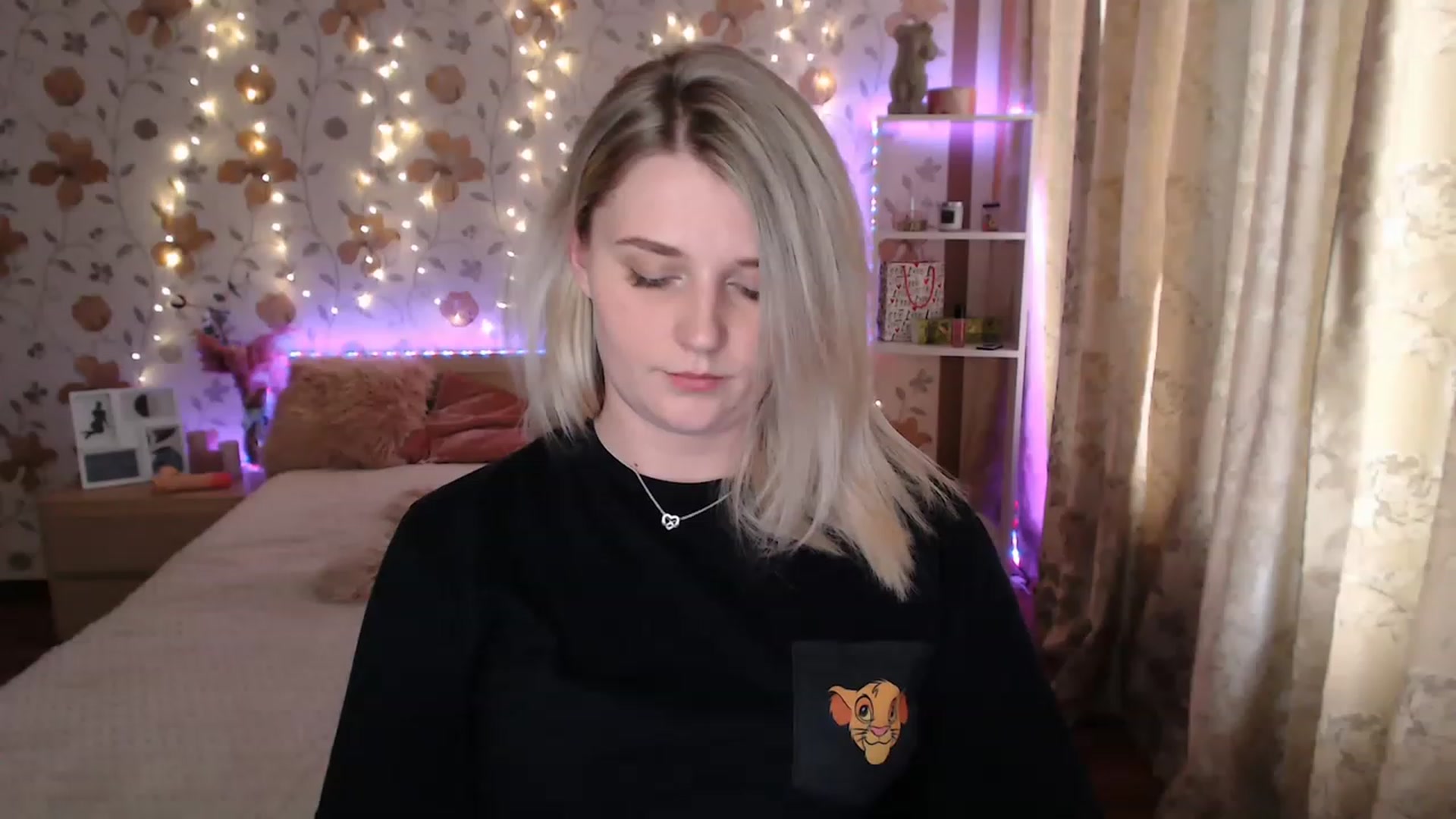 Gallery image thumbnail from Nice_Ass007's myfreecams stream on, 06/18/2023, 04:20 image 13 of 20