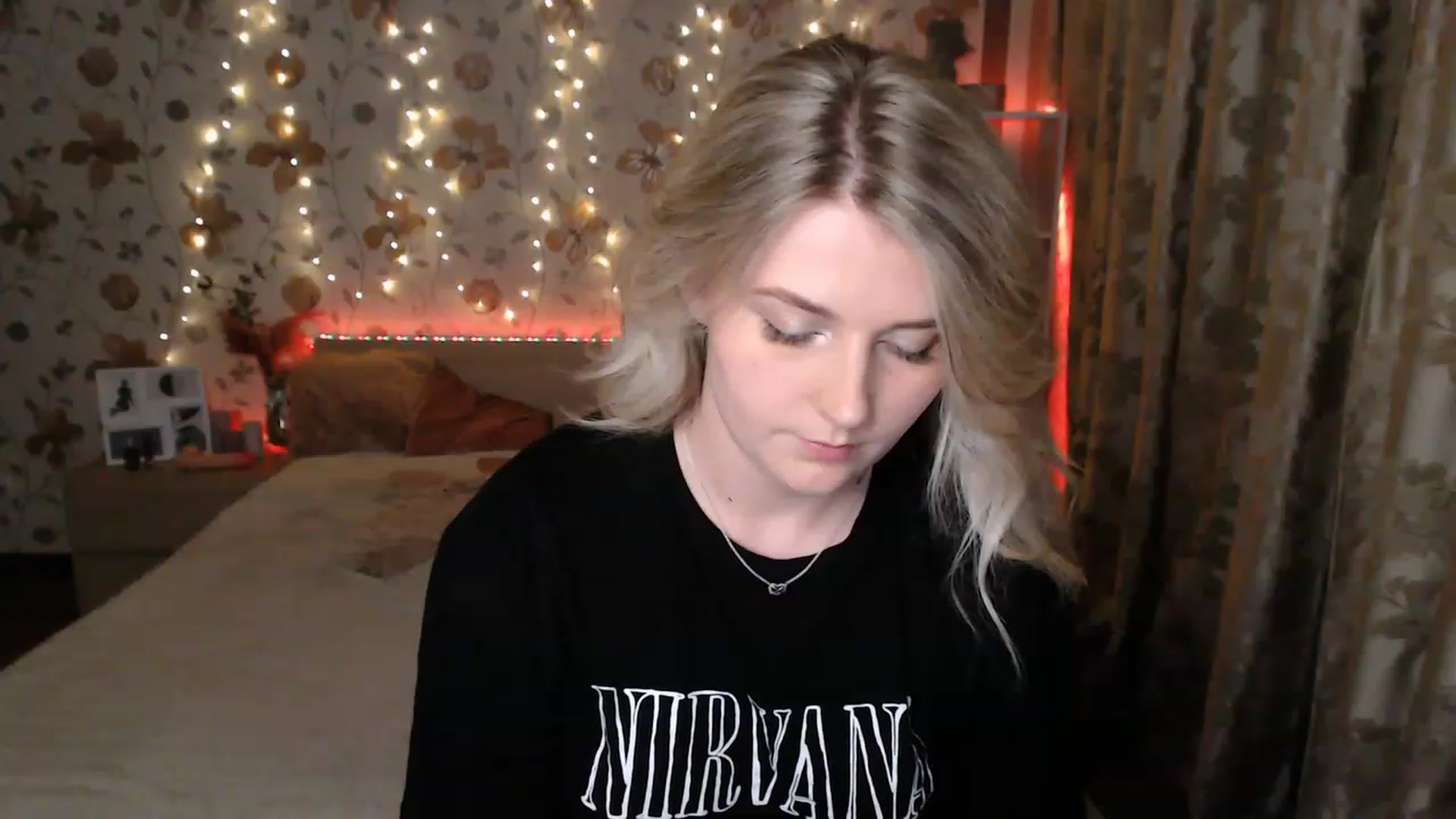 Gallery image thumbnail from Nice_Ass007's myfreecams stream on, 06/20/2023, 20:27 image 8 of 20