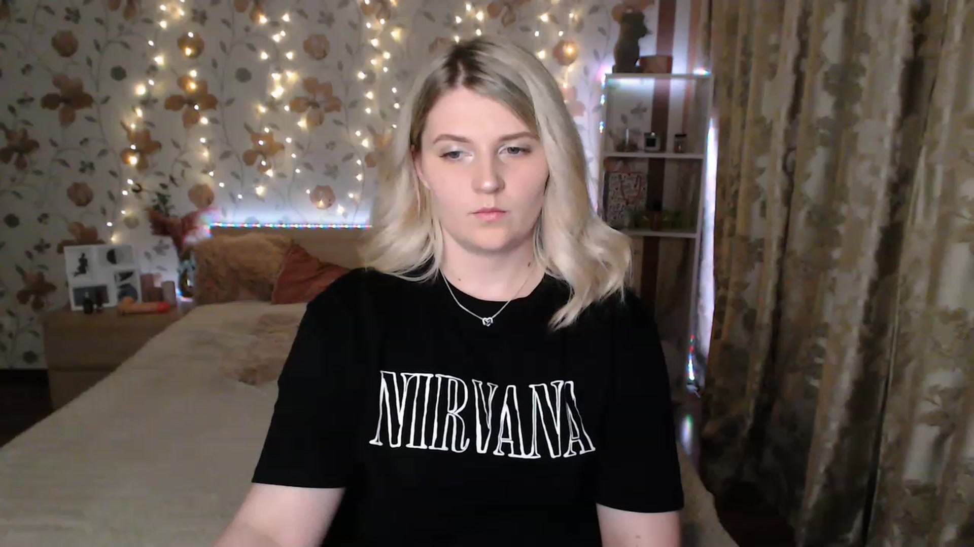 Gallery image thumbnail from Nice_Ass007's myfreecams stream on, 06/20/2023, 20:27 image 3 of 20