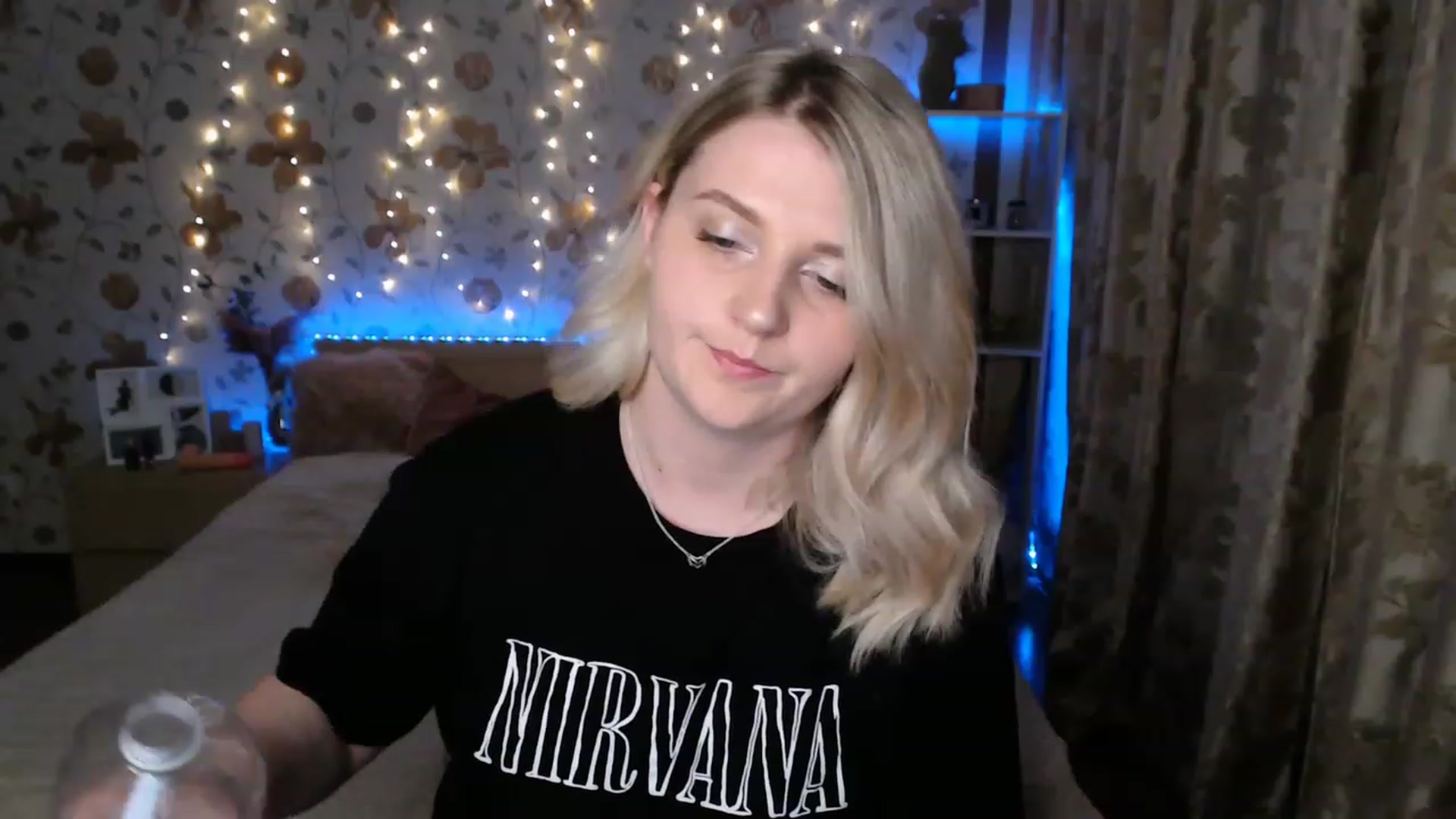 Gallery image thumbnail from Nice_Ass007's myfreecams stream on, 06/20/2023, 20:27 image 18 of 20