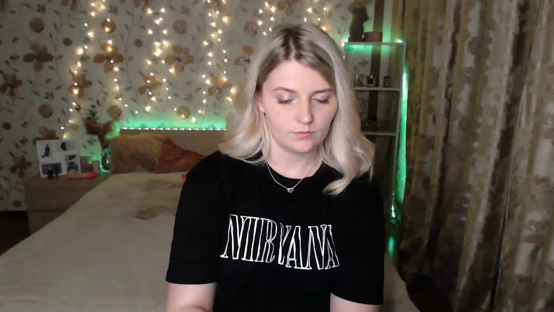 Gallery image thumbnail from Nice_Ass007's myfreecams stream on, 06/20/2023, 20:27 image 4 of 20