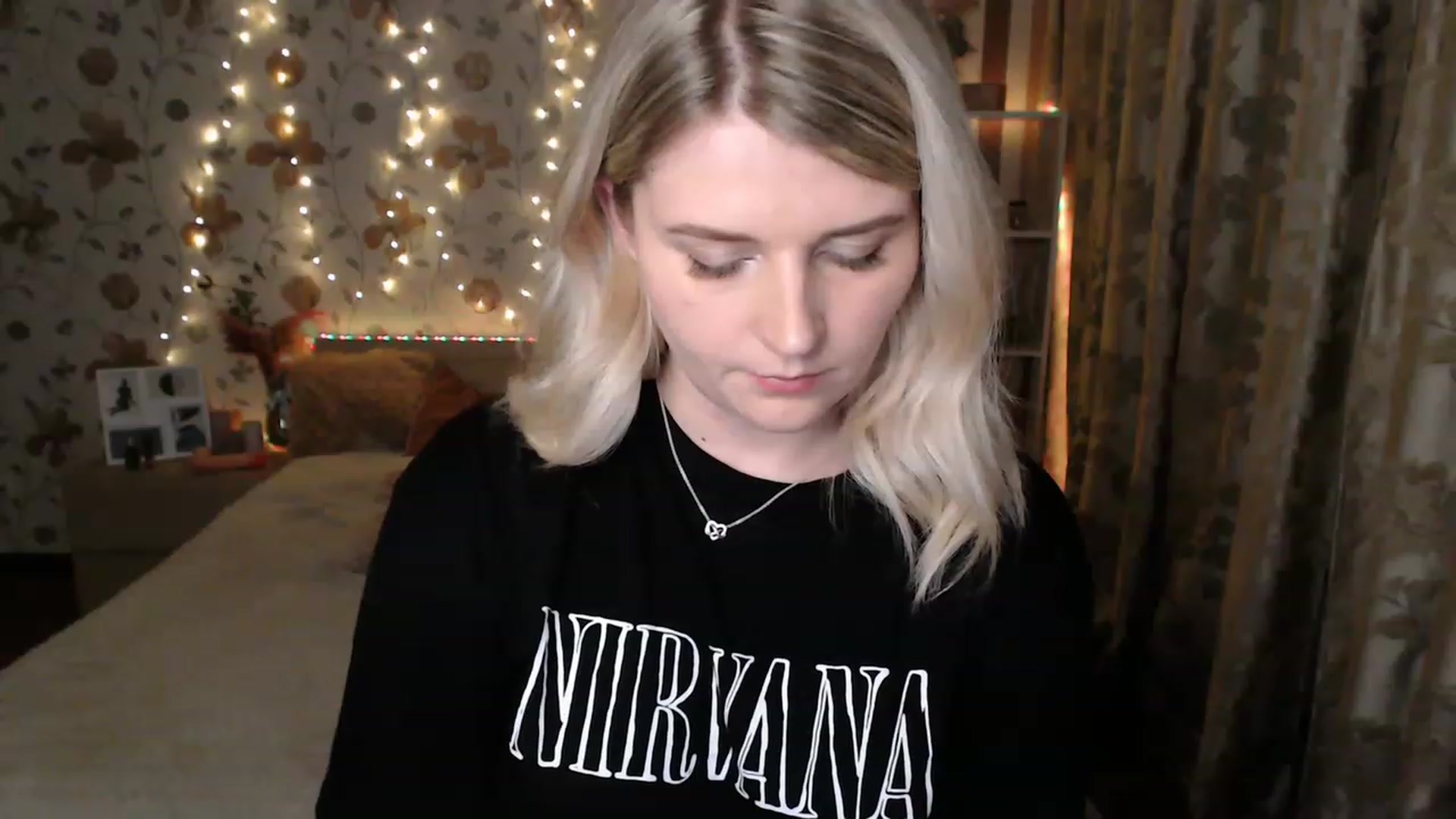 Gallery image thumbnail from Nice_Ass007's myfreecams stream on, 06/21/2023, 24:06 image 16 of 20