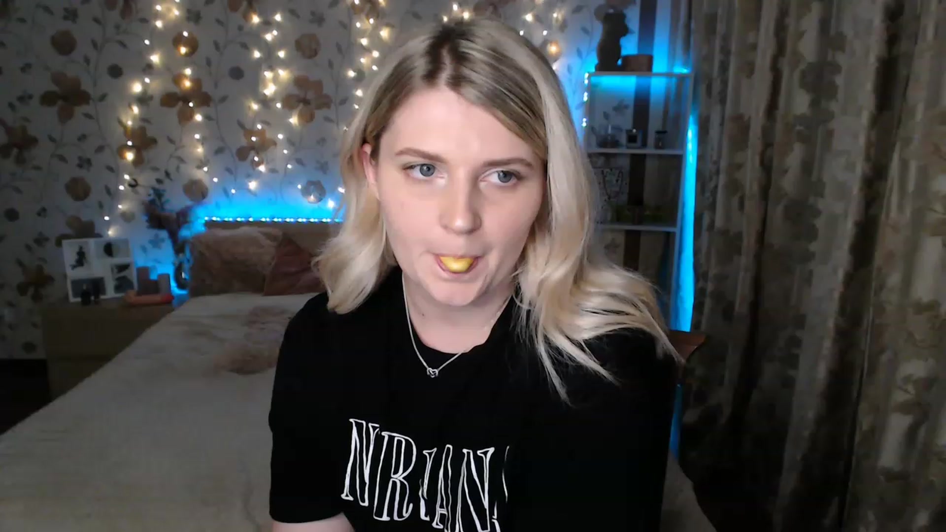 Gallery image thumbnail from Nice_Ass007's myfreecams stream on, 06/21/2023, 24:06 image 13 of 20