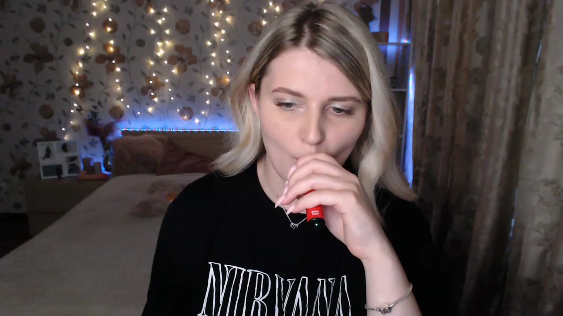 Gallery image thumbnail from Nice_Ass007's myfreecams stream on, 06/21/2023, 02:28 image 19 of 20