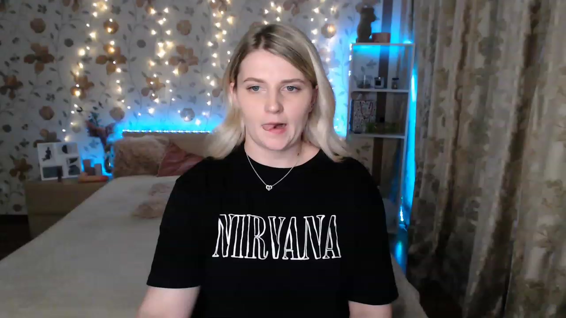 Gallery image thumbnail from Nice_Ass007's myfreecams stream on, 06/21/2023, 02:28 image 1 of 20