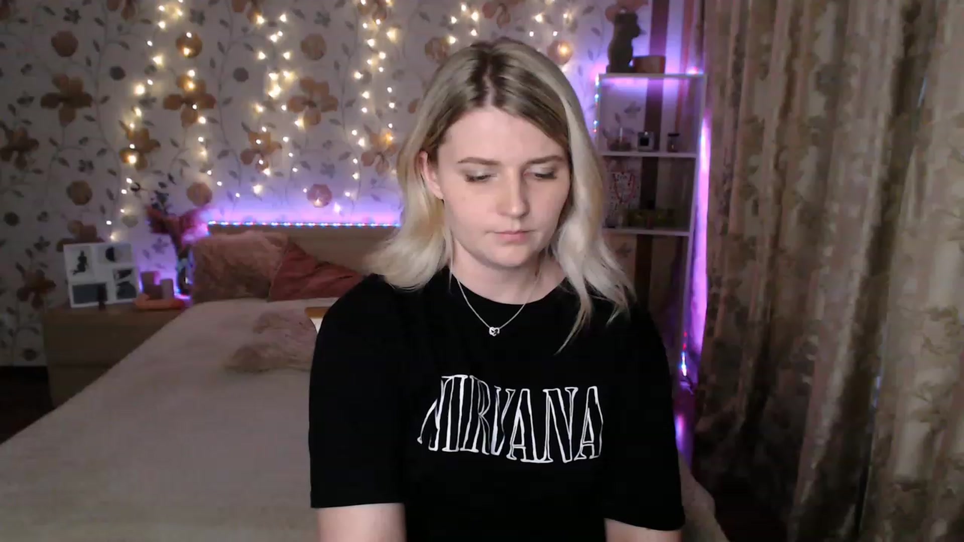 Gallery image thumbnail from Nice_Ass007's myfreecams stream on, 06/21/2023, 02:28 image 8 of 20