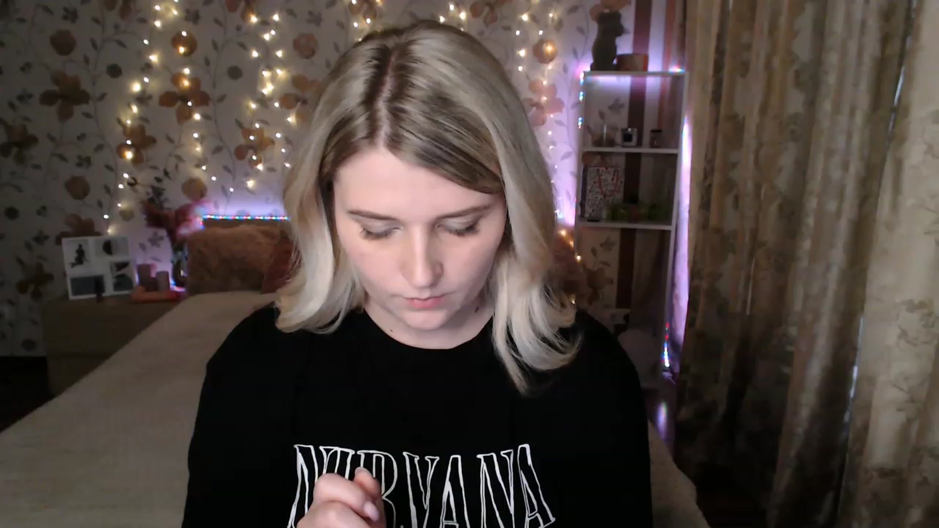 Gallery image thumbnail from Nice_Ass007's myfreecams stream on, 06/21/2023, 04:27 image 7 of 20