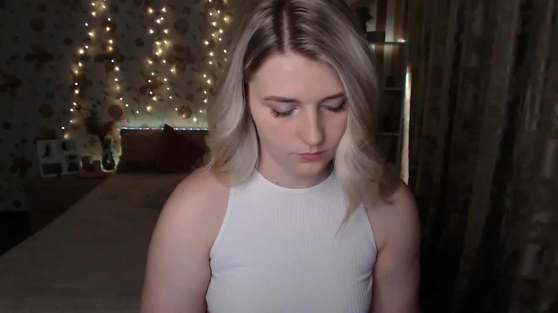 Gallery image thumbnail from Nice_Ass007's myfreecams stream on, 06/21/2023, 20:30 image 11 of 20