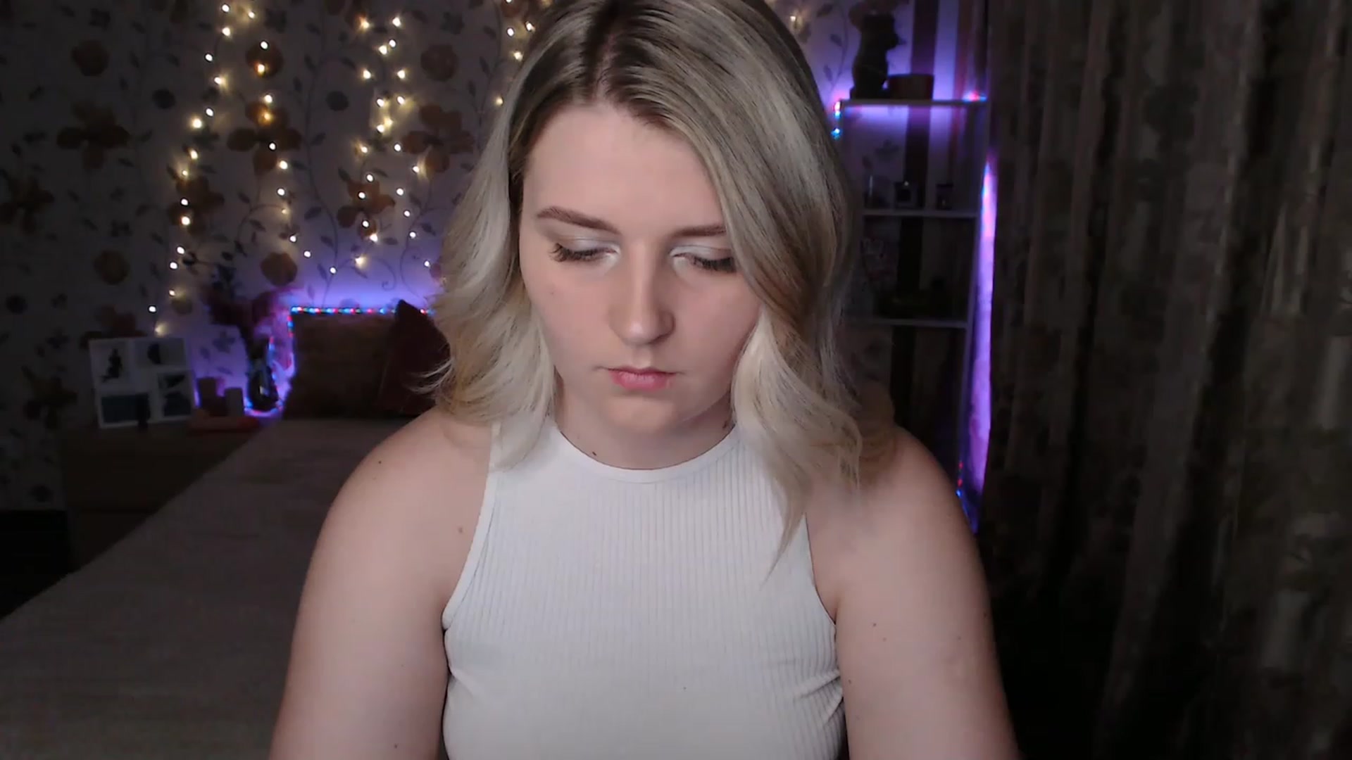 Gallery image thumbnail from Nice_Ass007's myfreecams stream on, 06/21/2023, 20:30 image 10 of 20