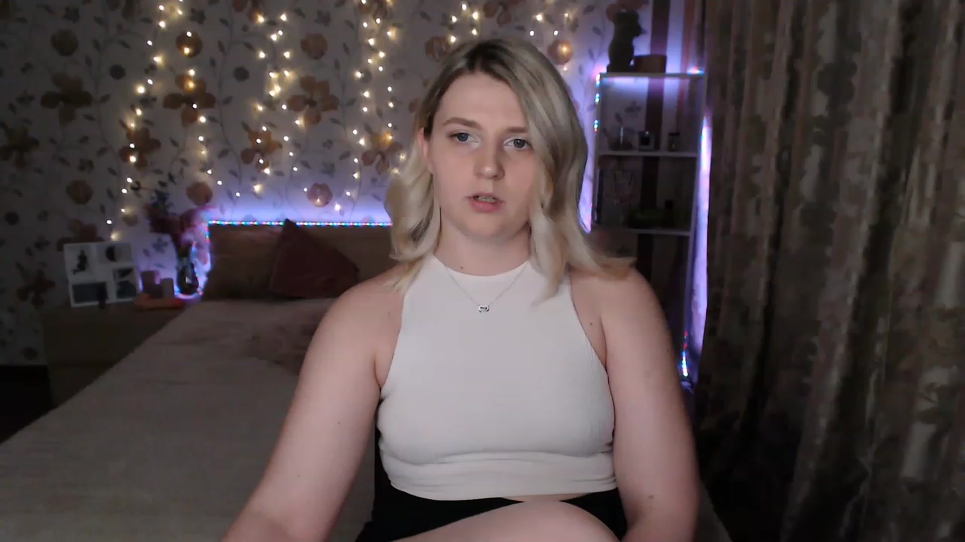 Gallery image thumbnail from Nice_Ass007's myfreecams stream on, 06/21/2023, 22:04 image 1 of 20