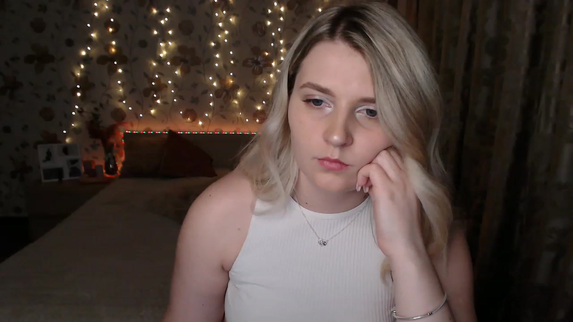 Gallery image thumbnail from Nice_Ass007's myfreecams stream on, 06/21/2023, 22:04 image 20 of 20