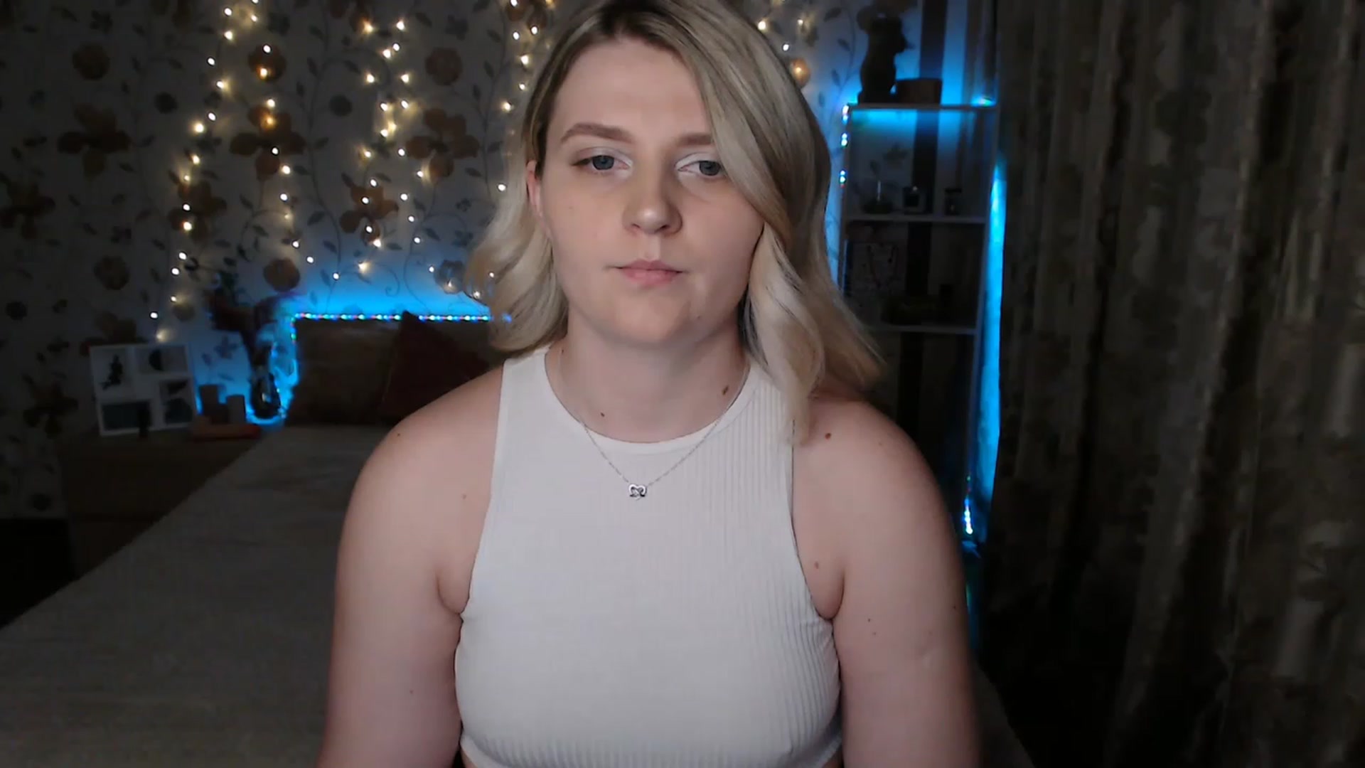 Gallery image thumbnail from Nice_Ass007's myfreecams stream on, 06/21/2023, 22:04 image 11 of 20