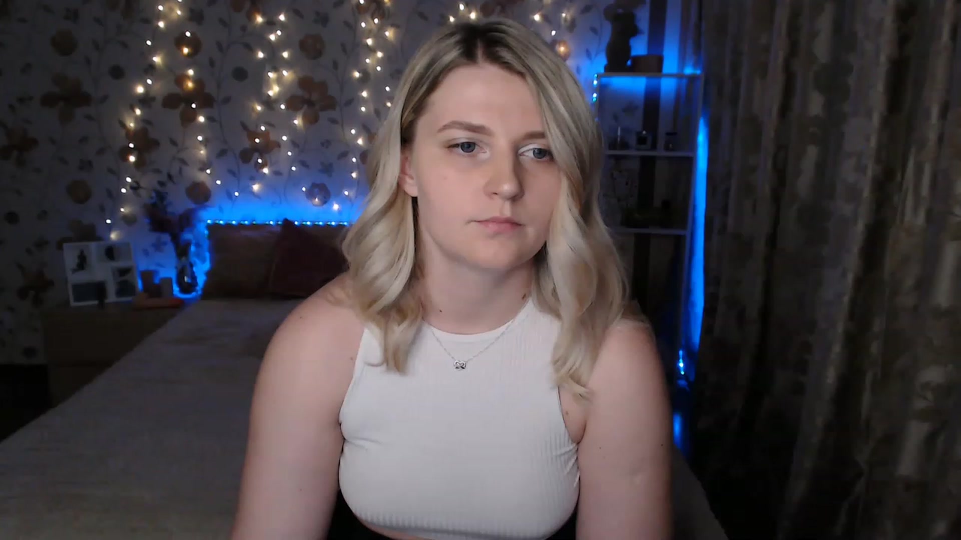 Gallery image thumbnail from Nice_Ass007's myfreecams stream on, 06/21/2023, 22:04 image 10 of 20