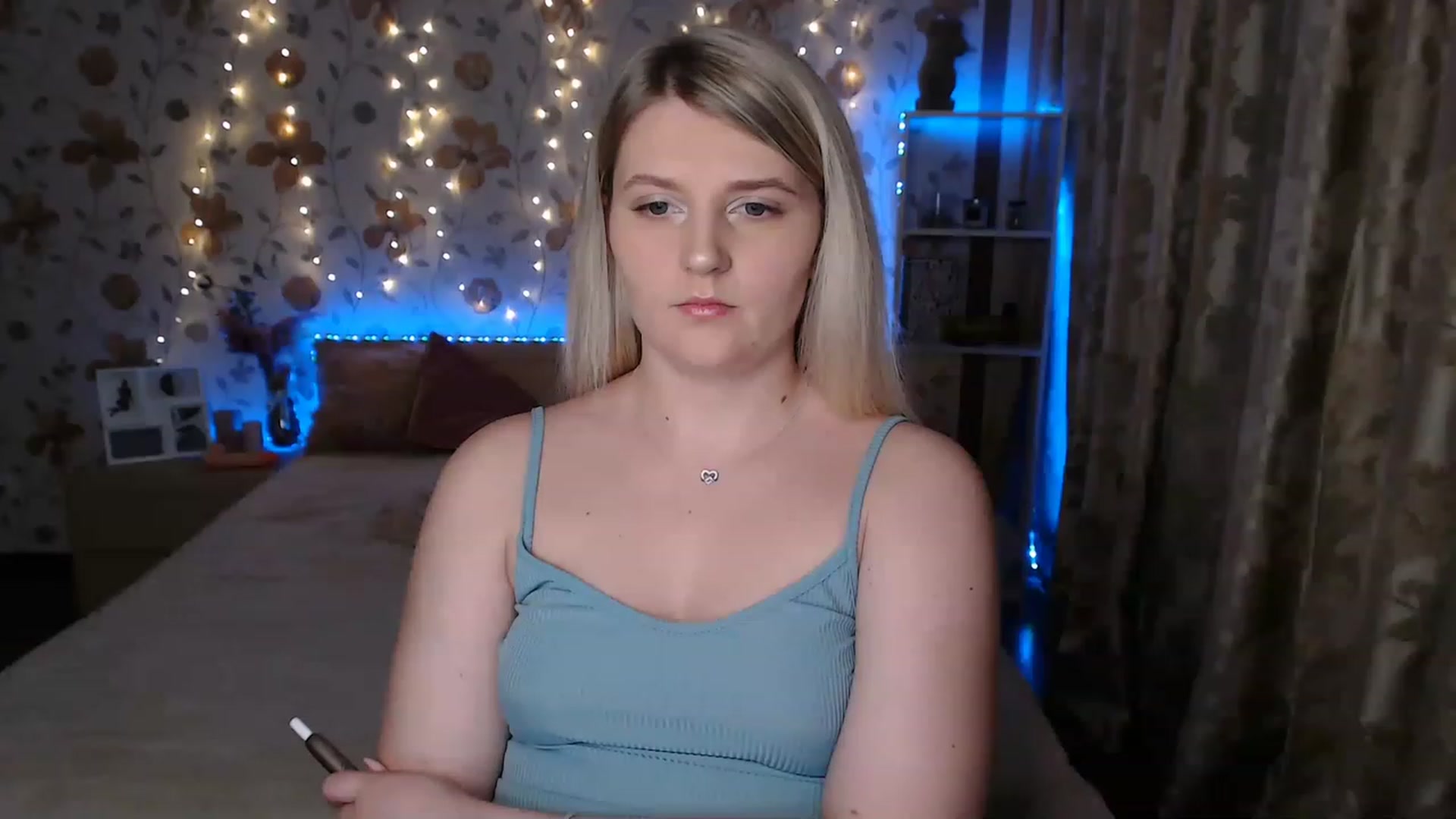 Gallery image thumbnail from Nice_Ass007's myfreecams stream on, 06/22/2023, 21:15 image 14 of 20