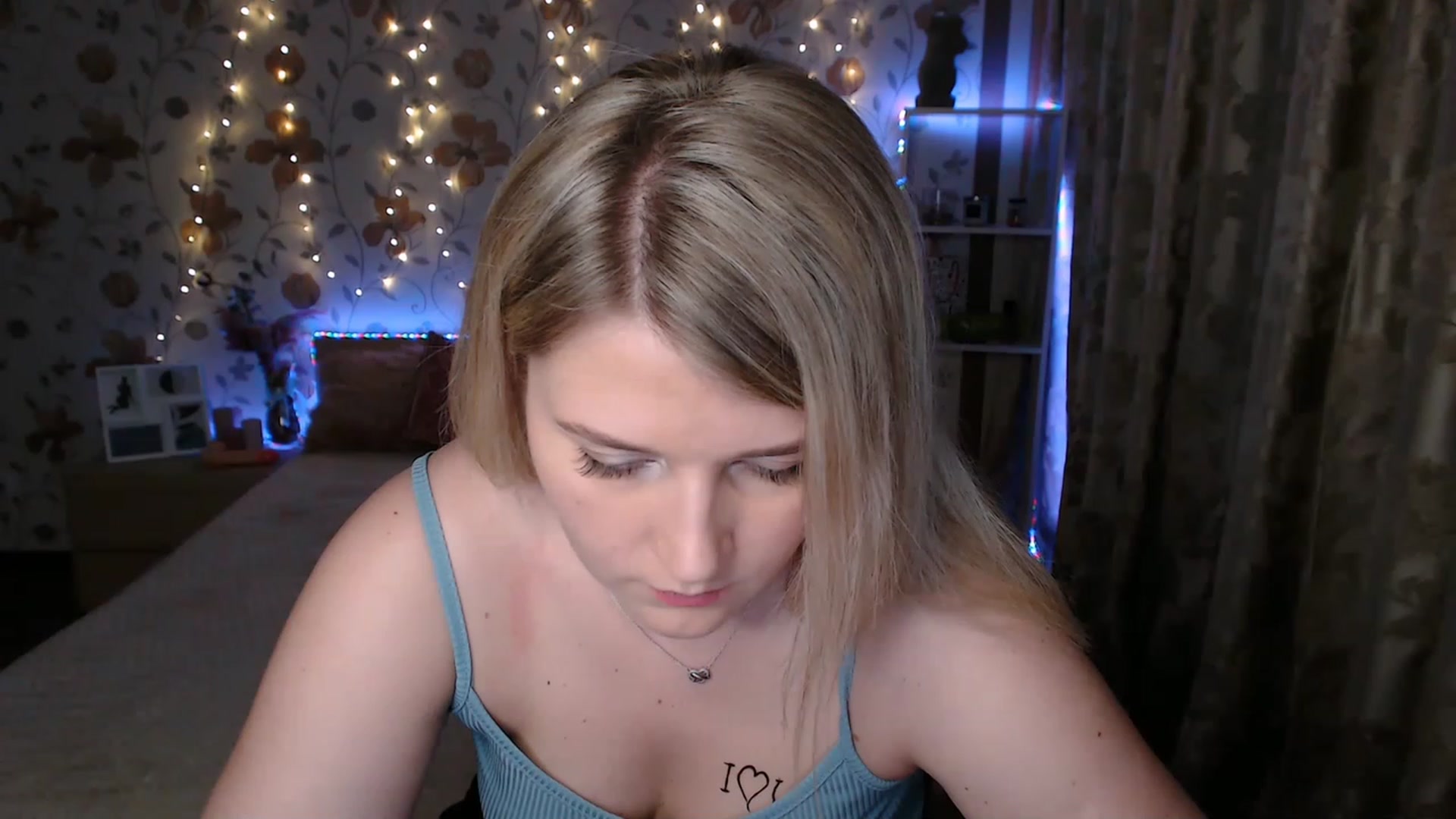 Gallery image thumbnail from Nice_Ass007's myfreecams stream on, 06/22/2023, 23:42 image 18 of 20