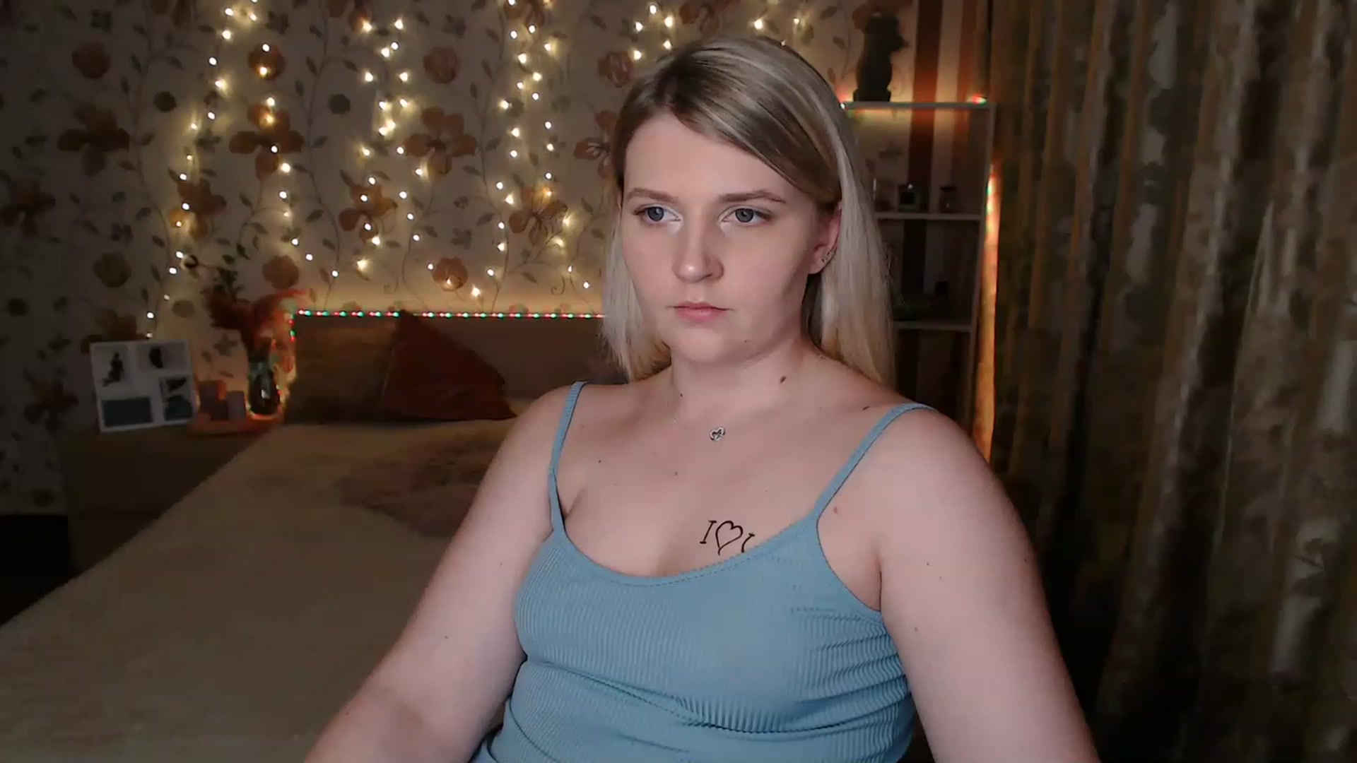 Gallery image thumbnail from Nice_Ass007's myfreecams stream on, 06/23/2023, 24:37 image 10 of 20