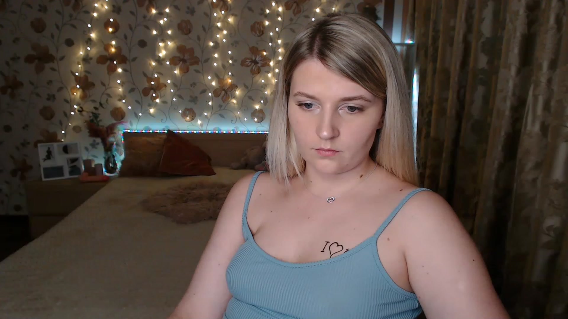 Gallery image thumbnail from Nice_Ass007's myfreecams stream on, 06/23/2023, 24:37 image 15 of 20
