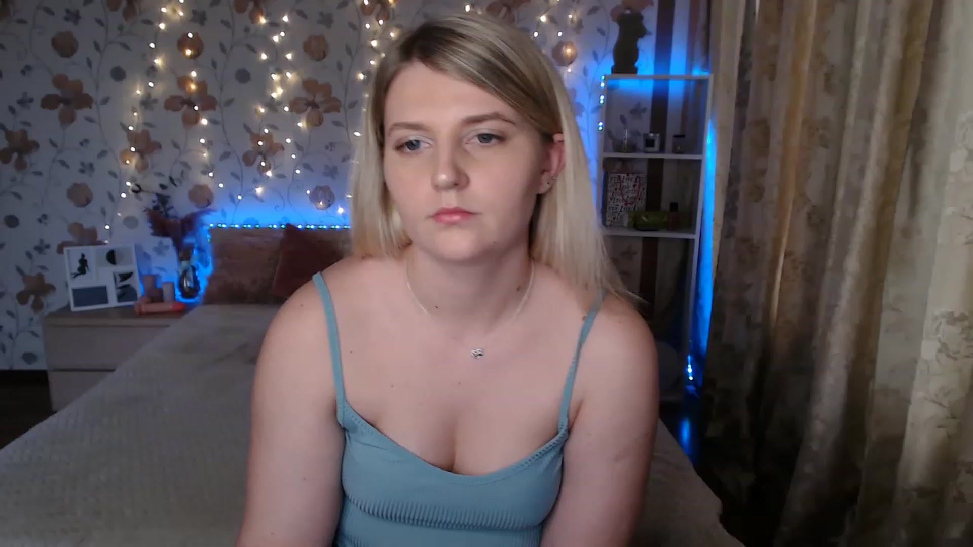 Gallery image thumbnail from Nice_Ass007's myfreecams stream on, 06/23/2023, 03:13 image 15 of 20