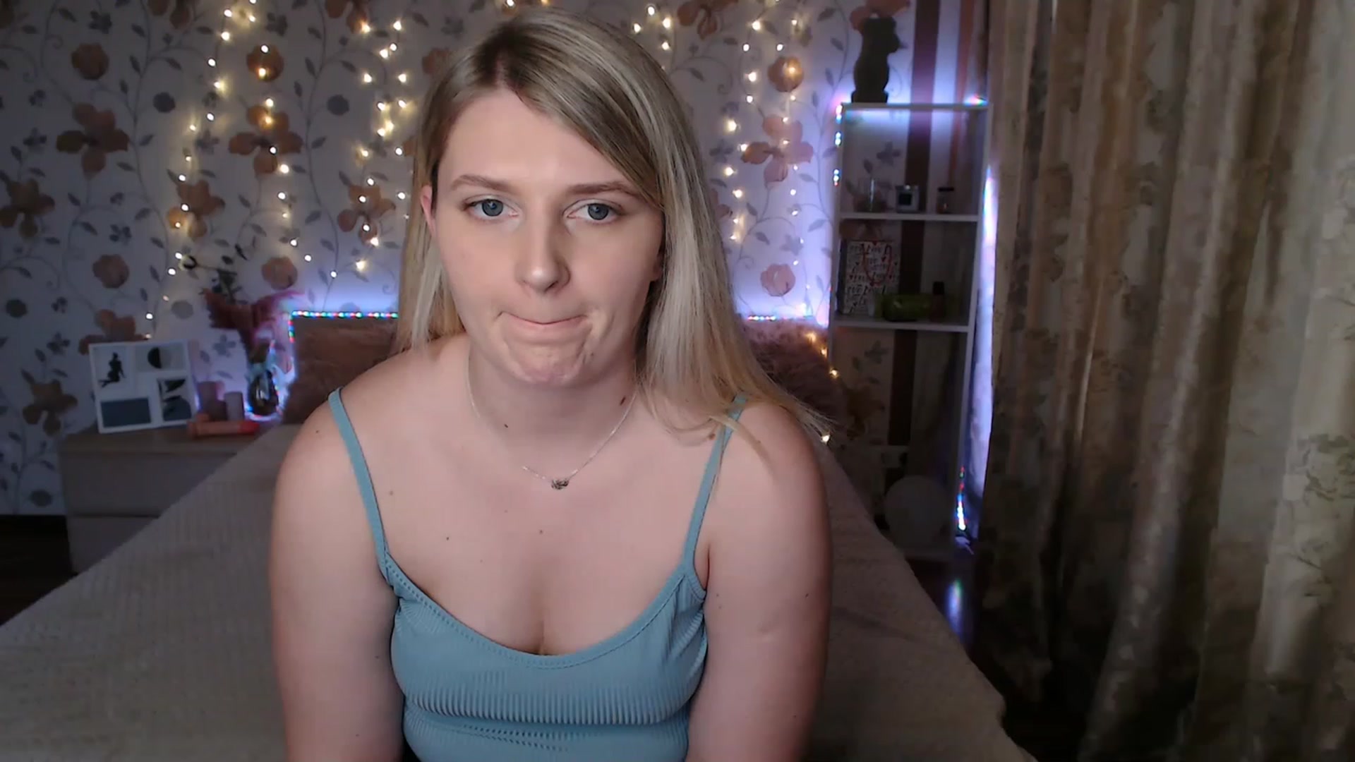 Gallery image thumbnail from Nice_Ass007's myfreecams stream on, 06/23/2023, 03:13 image 8 of 20
