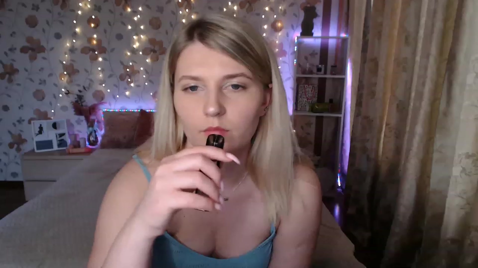 Gallery image thumbnail from Nice_Ass007's myfreecams stream on, 06/23/2023, 03:13 image 17 of 20