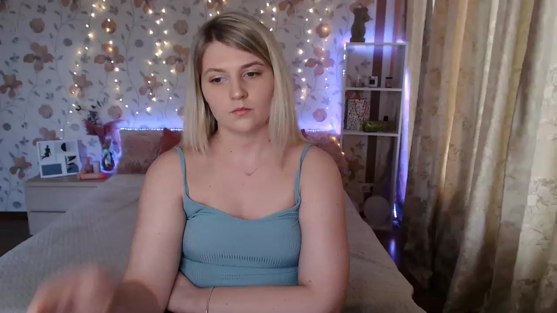 Gallery image thumbnail from Nice_Ass007's myfreecams stream on, 06/23/2023, 03:49 image 7 of 20