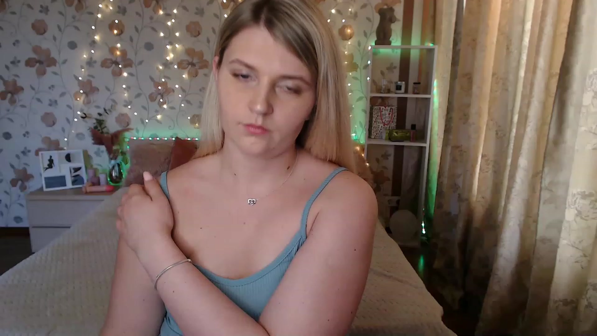 Gallery image thumbnail from Nice_Ass007's myfreecams stream on, 06/23/2023, 03:49 image 18 of 20