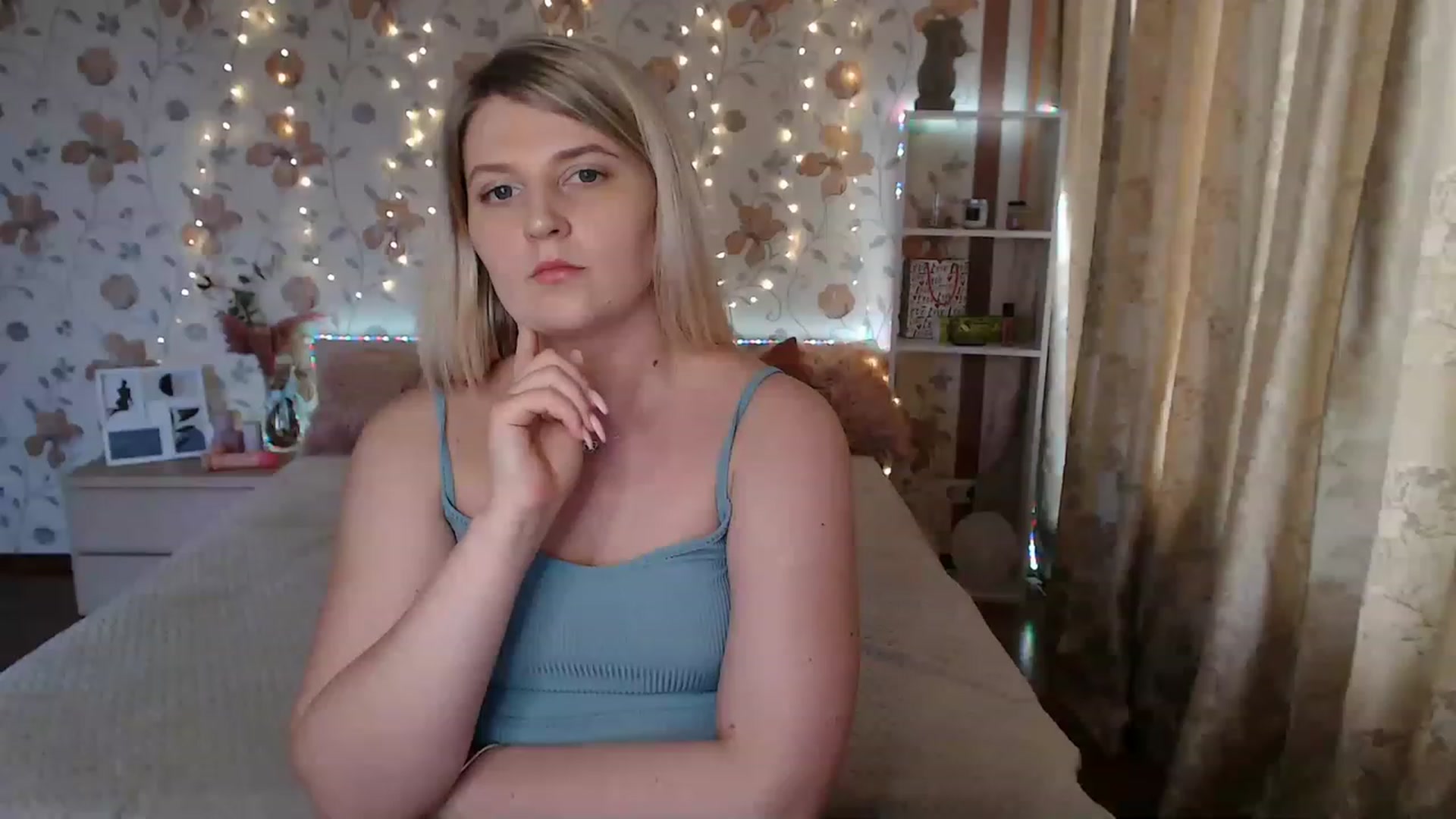 Gallery image thumbnail from Nice_Ass007's myfreecams stream on, 06/23/2023, 03:49 image 4 of 20