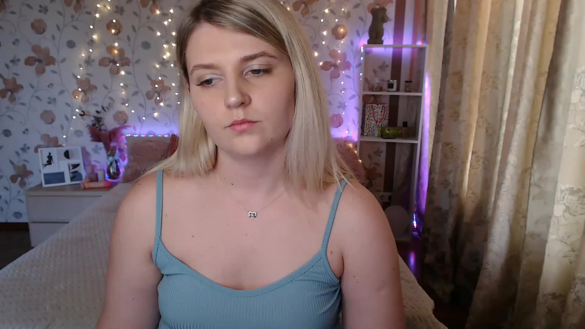 Gallery image thumbnail from Nice_Ass007's myfreecams stream on, 06/23/2023, 03:49 image 17 of 20