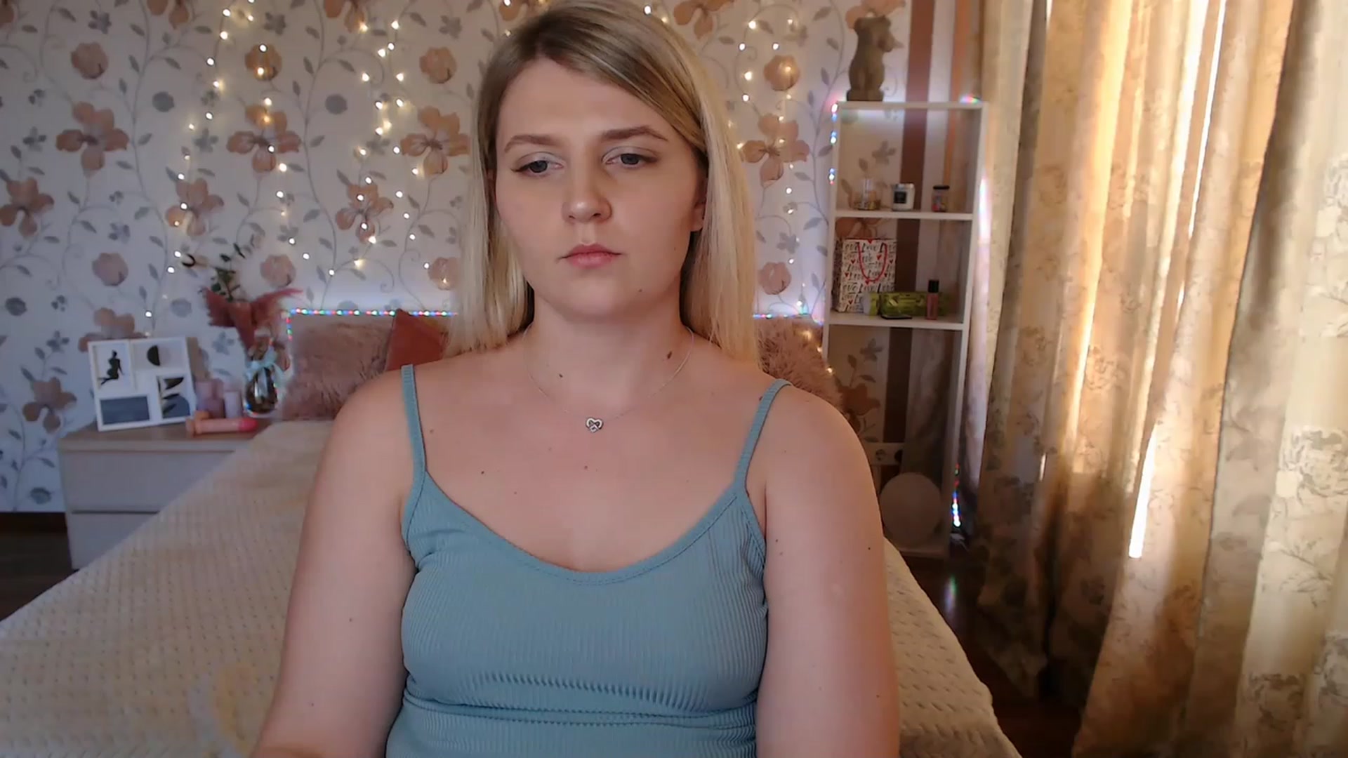 Gallery image thumbnail from Nice_Ass007's myfreecams stream on, 06/23/2023, 04:30 image 11 of 20