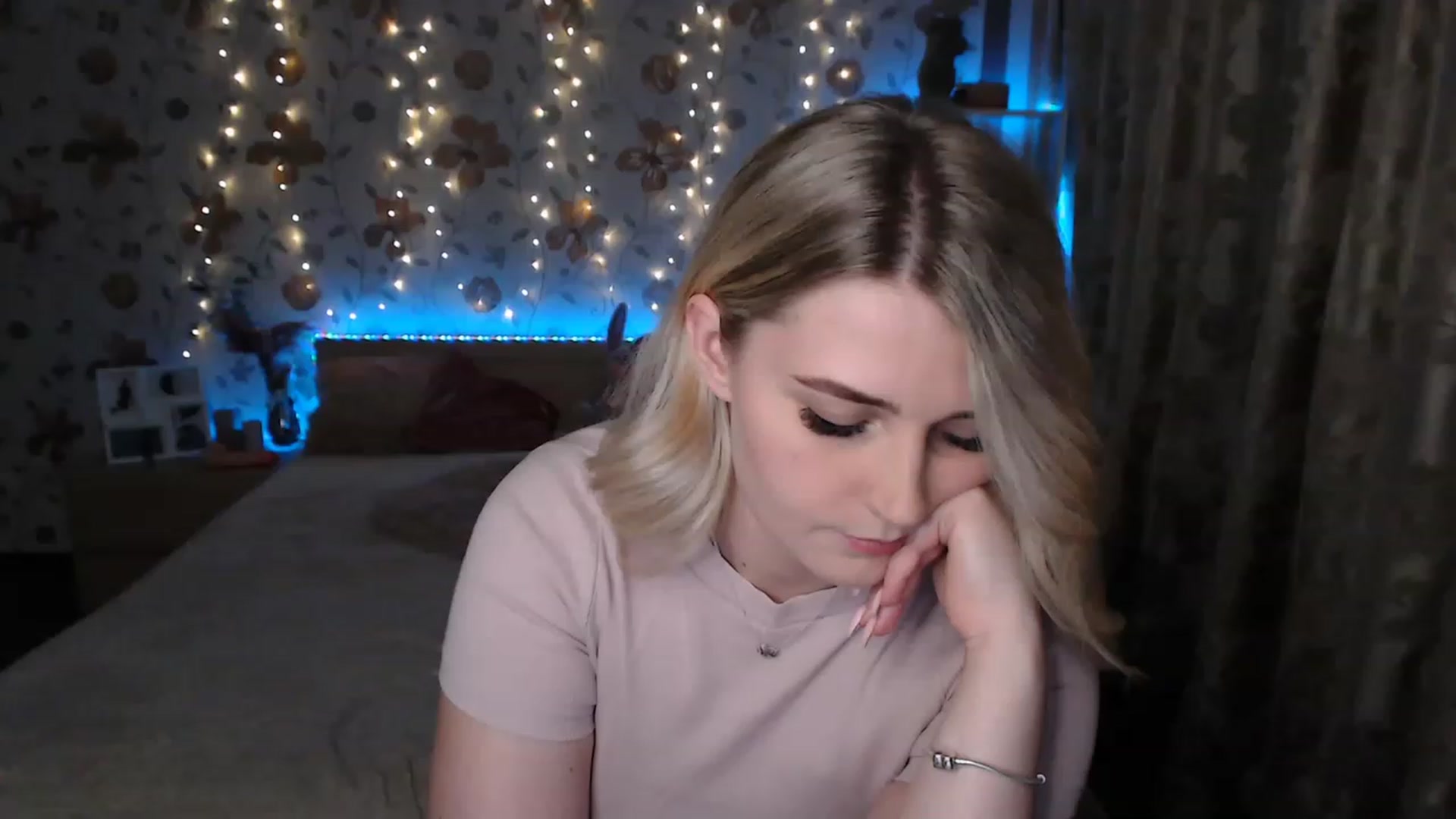 Gallery image thumbnail from Nice_Ass007's myfreecams stream on, 06/24/2023, 20:54 image 1 of 20