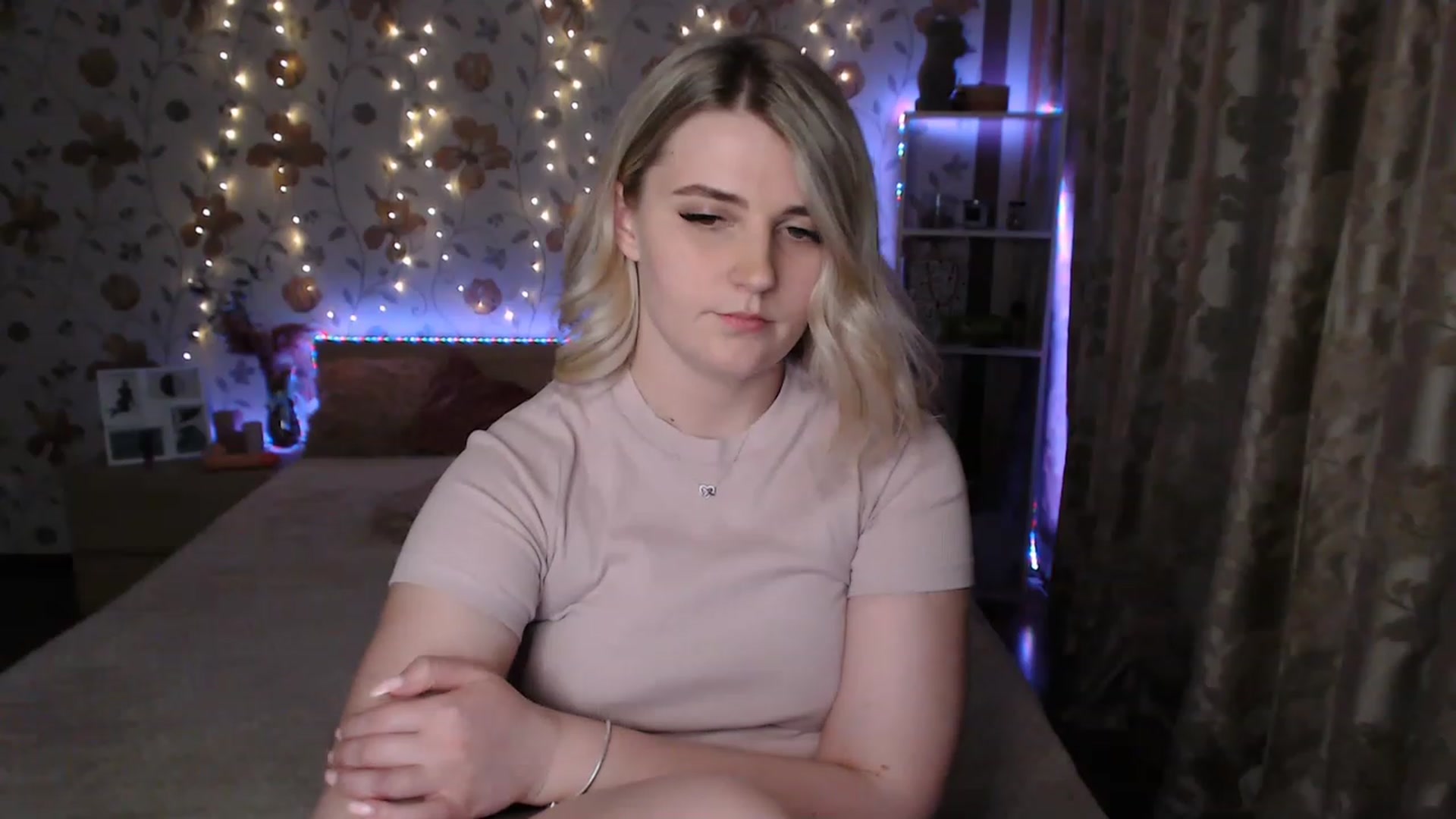 Gallery image thumbnail from Nice_Ass007's myfreecams stream on, 06/24/2023, 21:12 image 18 of 20