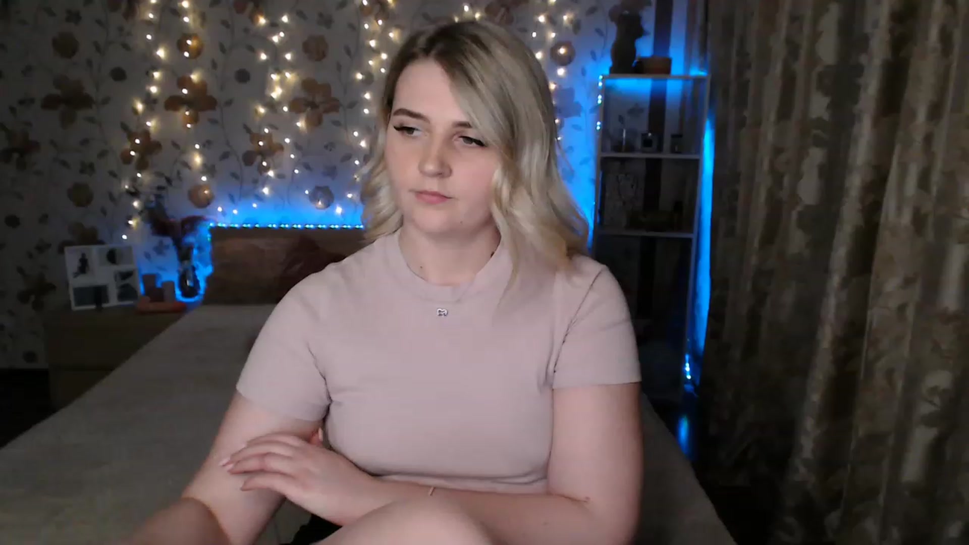 Gallery image thumbnail from Nice_Ass007's myfreecams stream on, 06/24/2023, 21:12 image 7 of 20