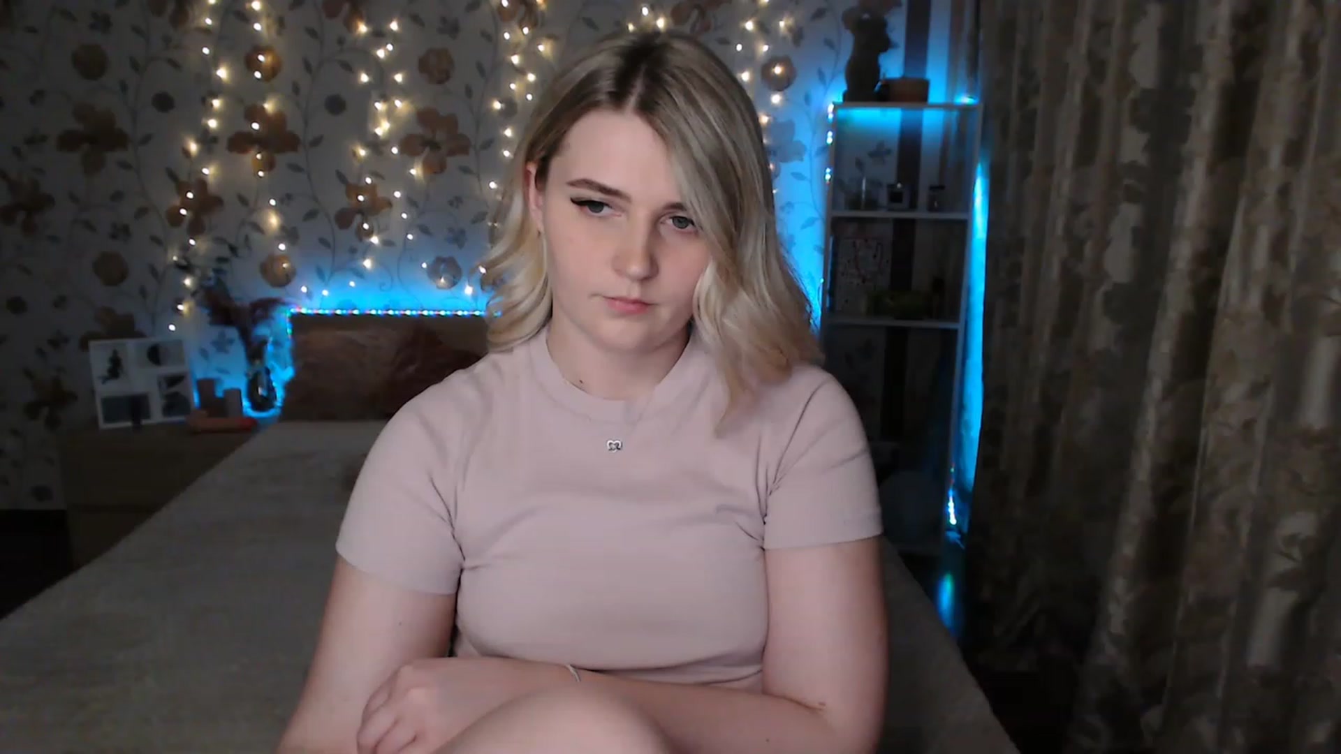 Gallery image thumbnail from Nice_Ass007's myfreecams stream on, 06/24/2023, 21:12 image 10 of 20