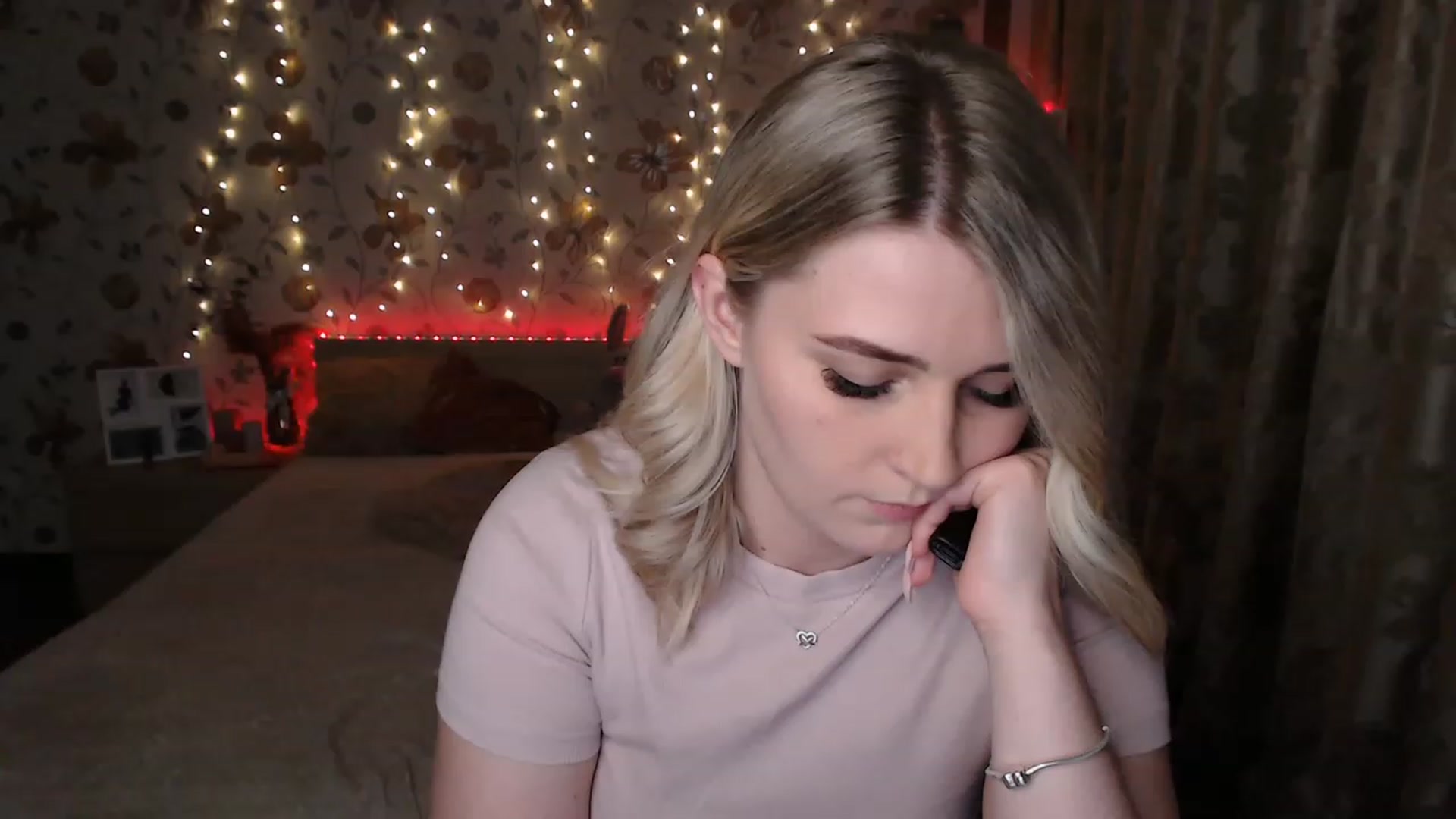 Gallery image thumbnail from Nice_Ass007's myfreecams stream on, 06/24/2023, 21:42 image 5 of 20