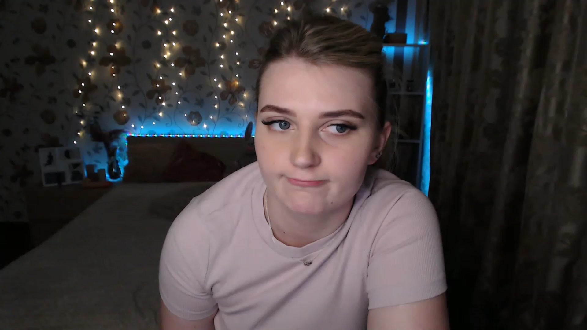 Gallery image thumbnail from Nice_Ass007's myfreecams stream on, 06/24/2023, 21:42 image 18 of 20